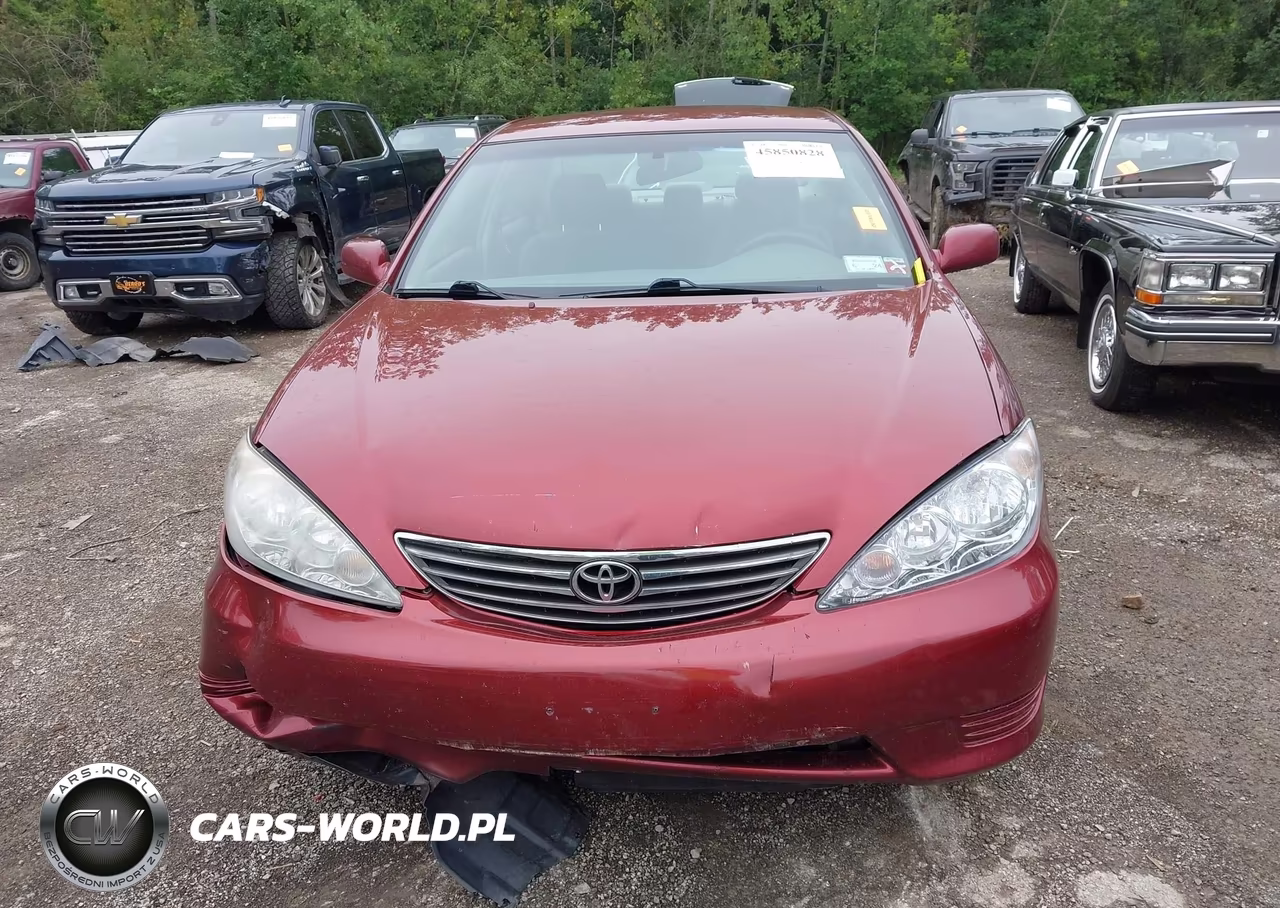 2005 Toyota Camry Le VIN:4T1BE32KX5U012954 - 12