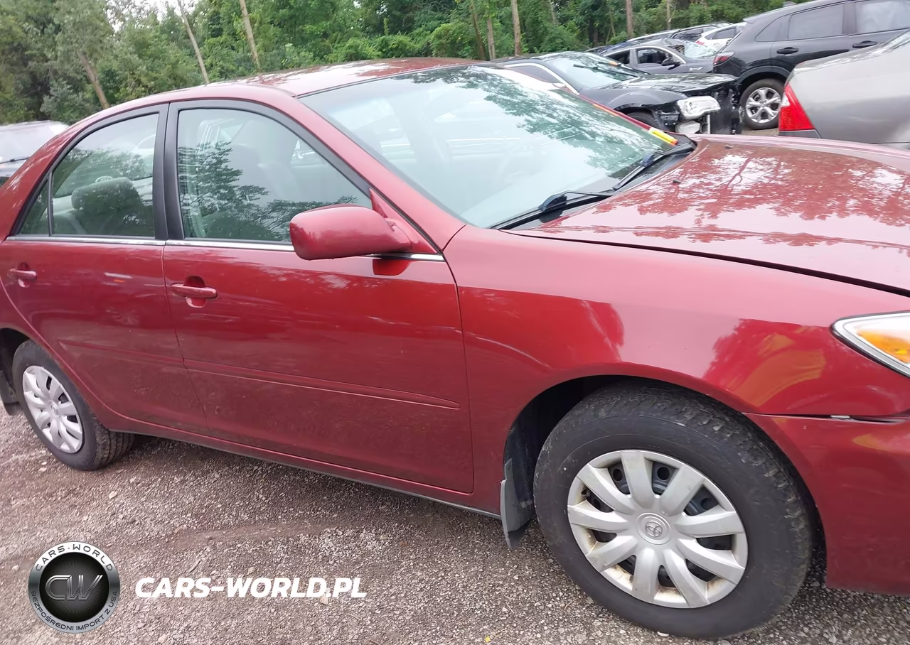 2005 Toyota Camry Le VIN:4T1BE32KX5U012954 - 13