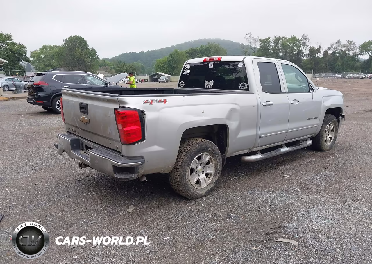 2015 Chevrolet Silverado 1500 Lt VIN:1GCVKREH6FZ438142 - 4
