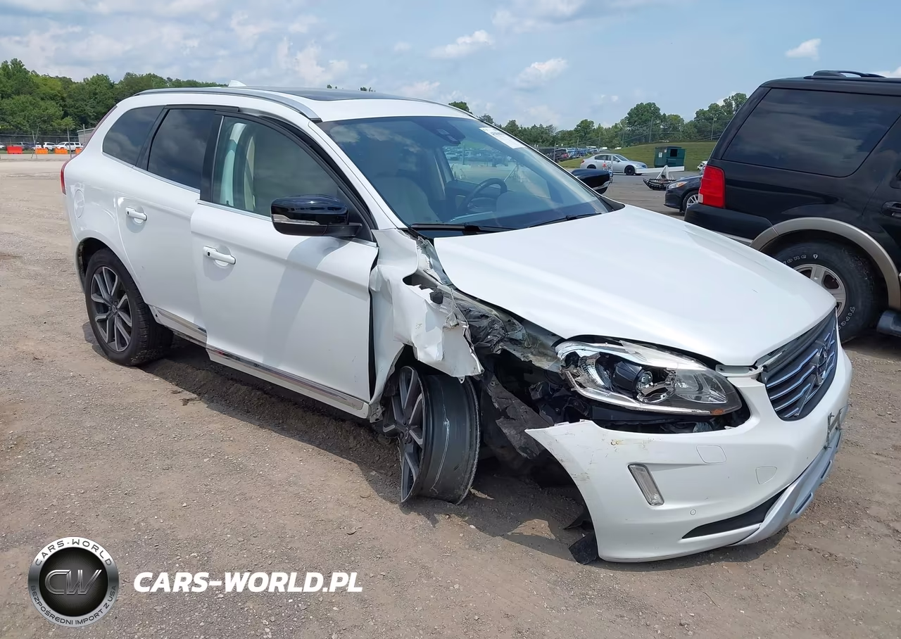2017 Volvo Xc60 T6 Dynamic VIN:YV449MRR0H2212216 - 1