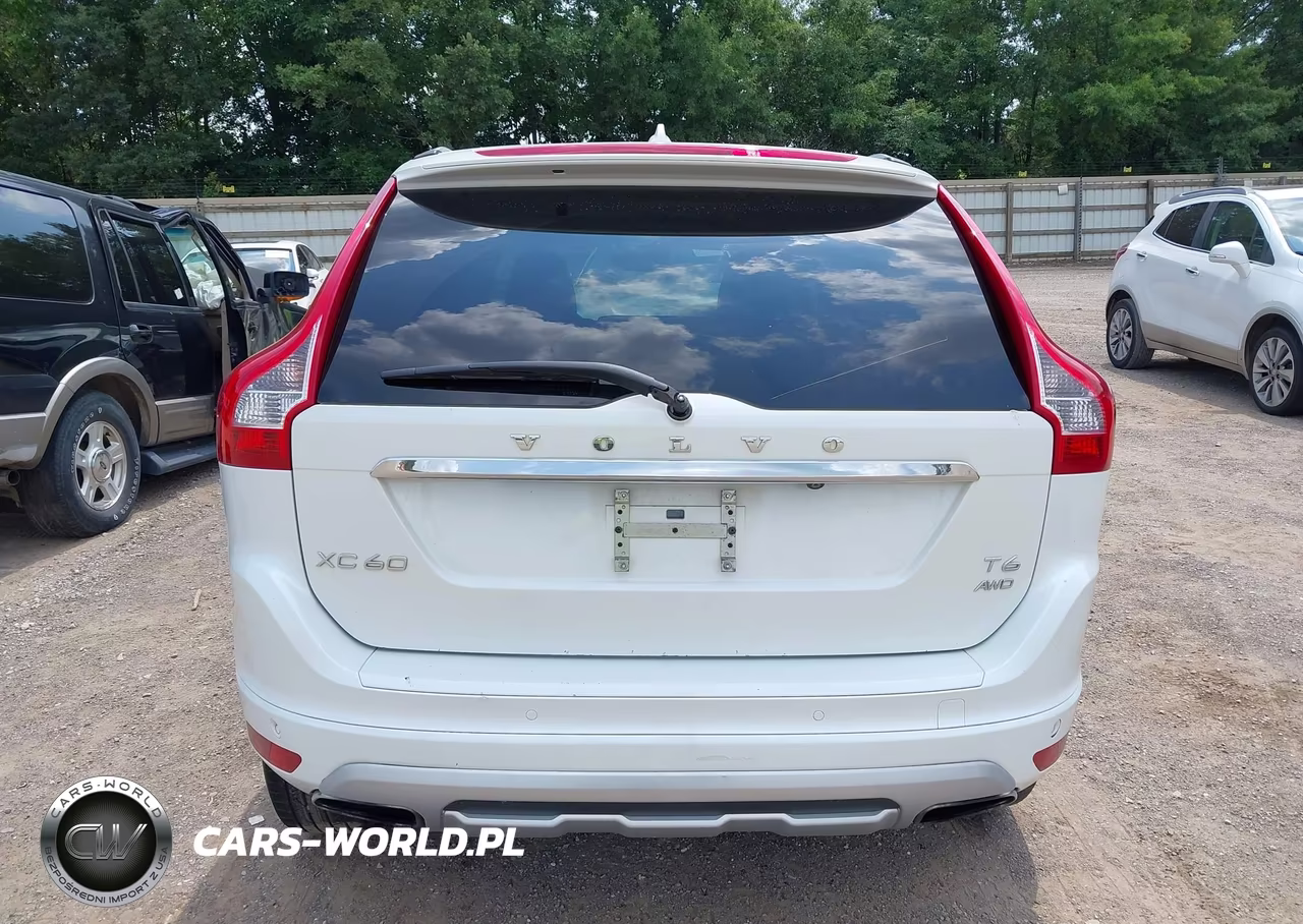 2017 Volvo Xc60 T6 Dynamic VIN:YV449MRR0H2212216 - 16