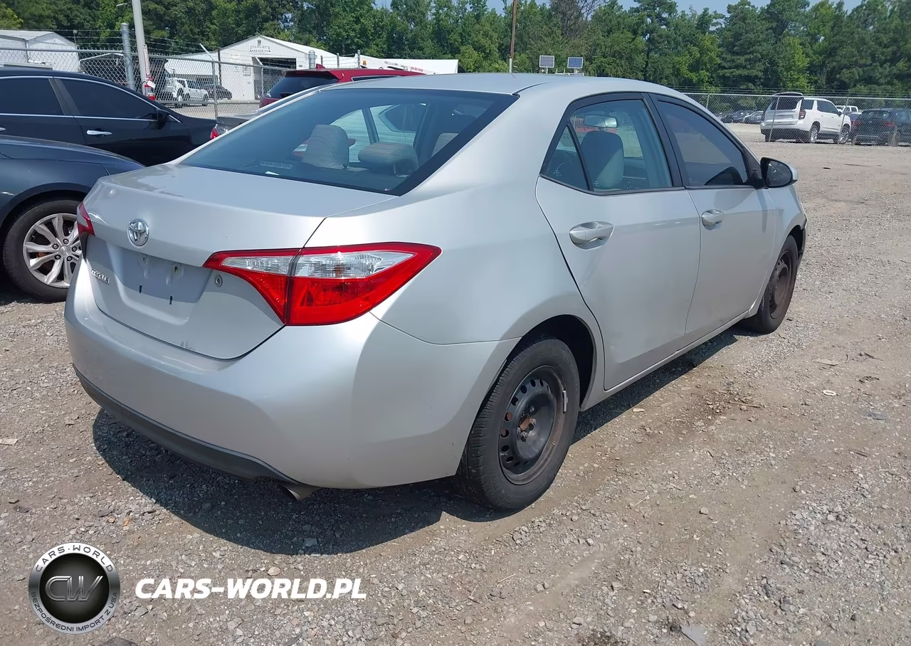 2015 Toyota Corolla L VIN:2T1BURHE3FC394335 - 4