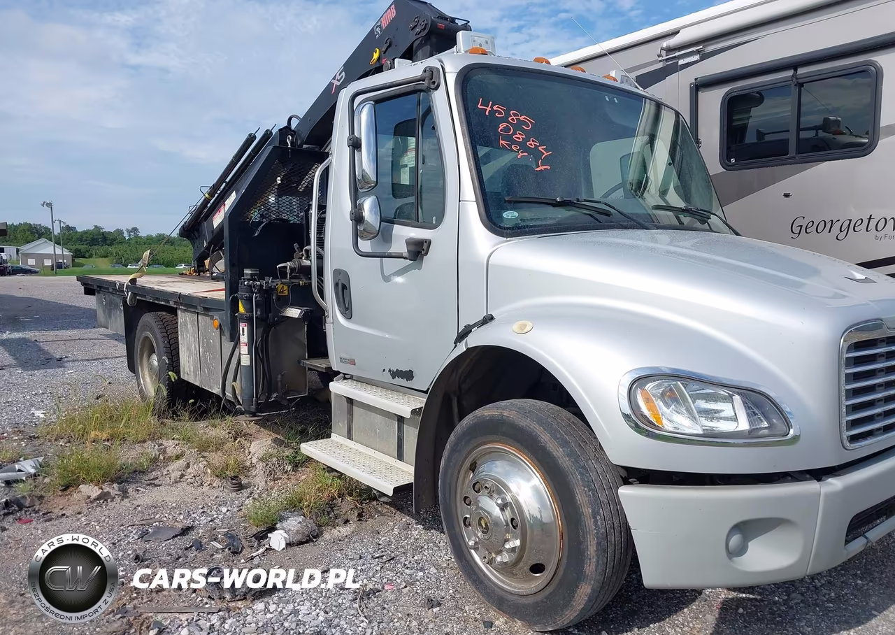 2005 Freightliner M2 106 Medium Duty