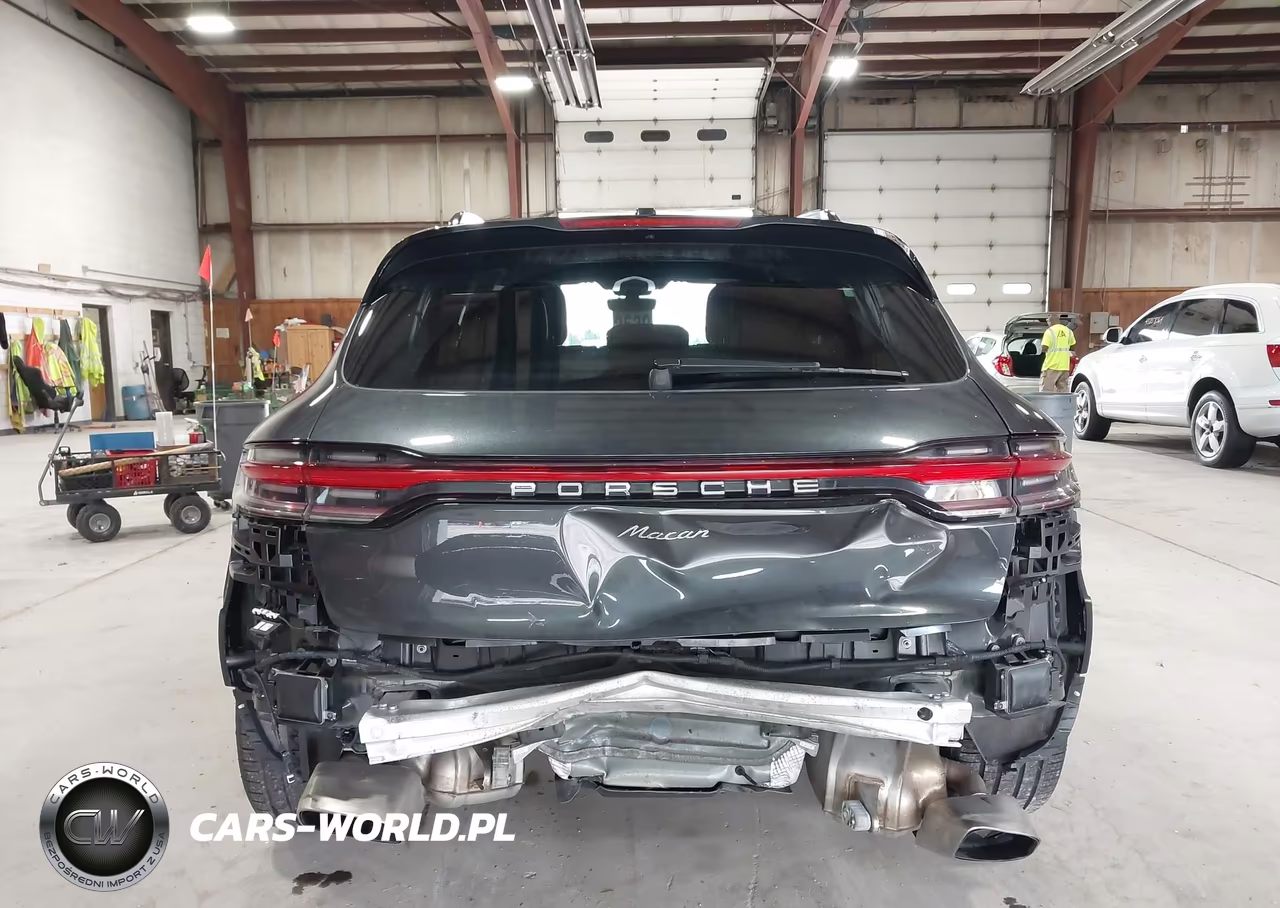 2021 Porsche Macan VIN:WP1AA2A58MLB17724 - 17