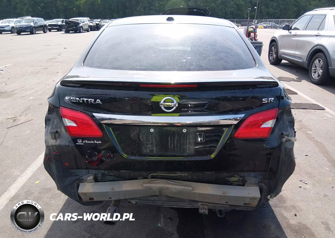 2019 Nissan Sentra Sr VIN:3N1AB7AP1KY313914 - 17