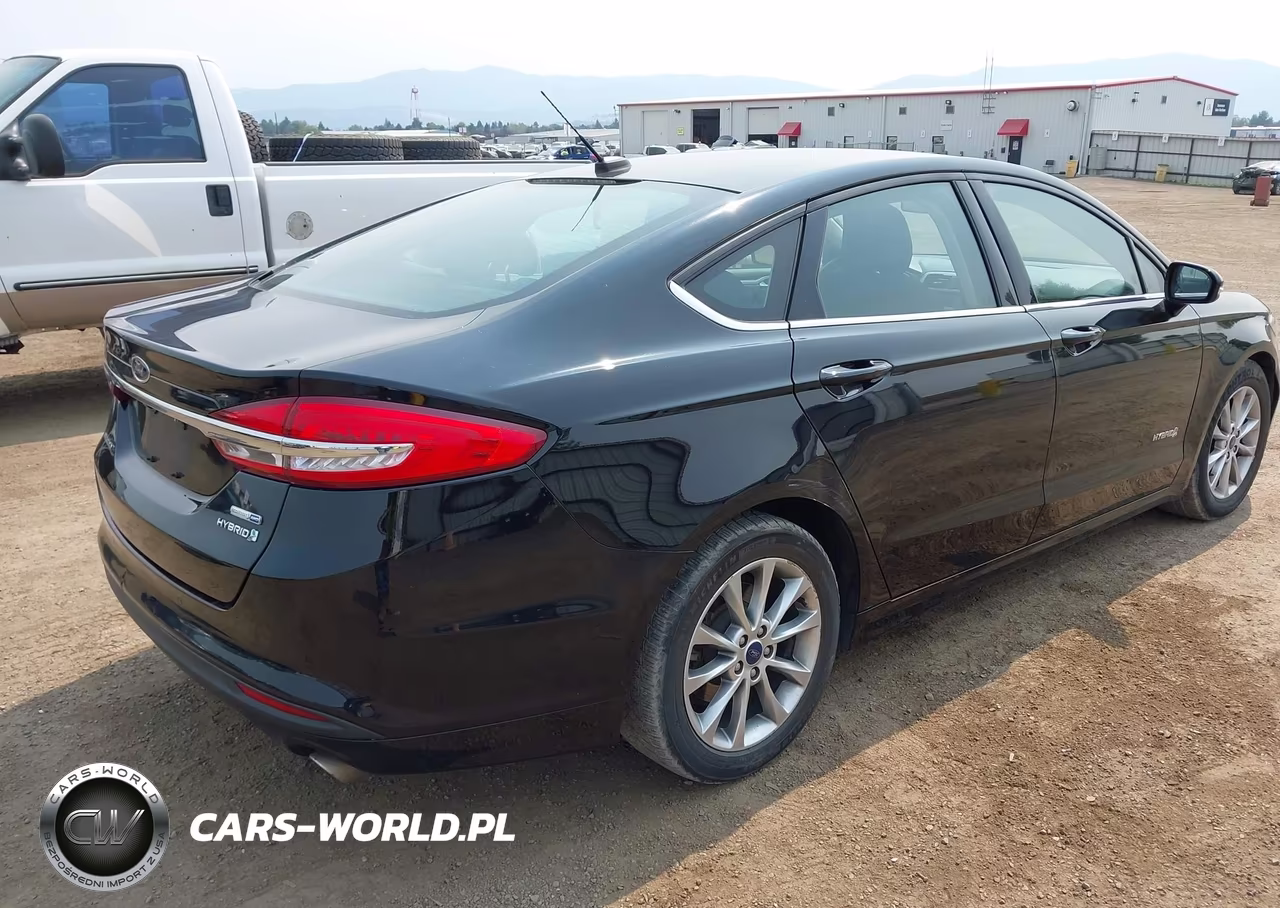 2017 Ford Fusion Hybrid Se VIN:3FA6P0LU3HR131266 - 4