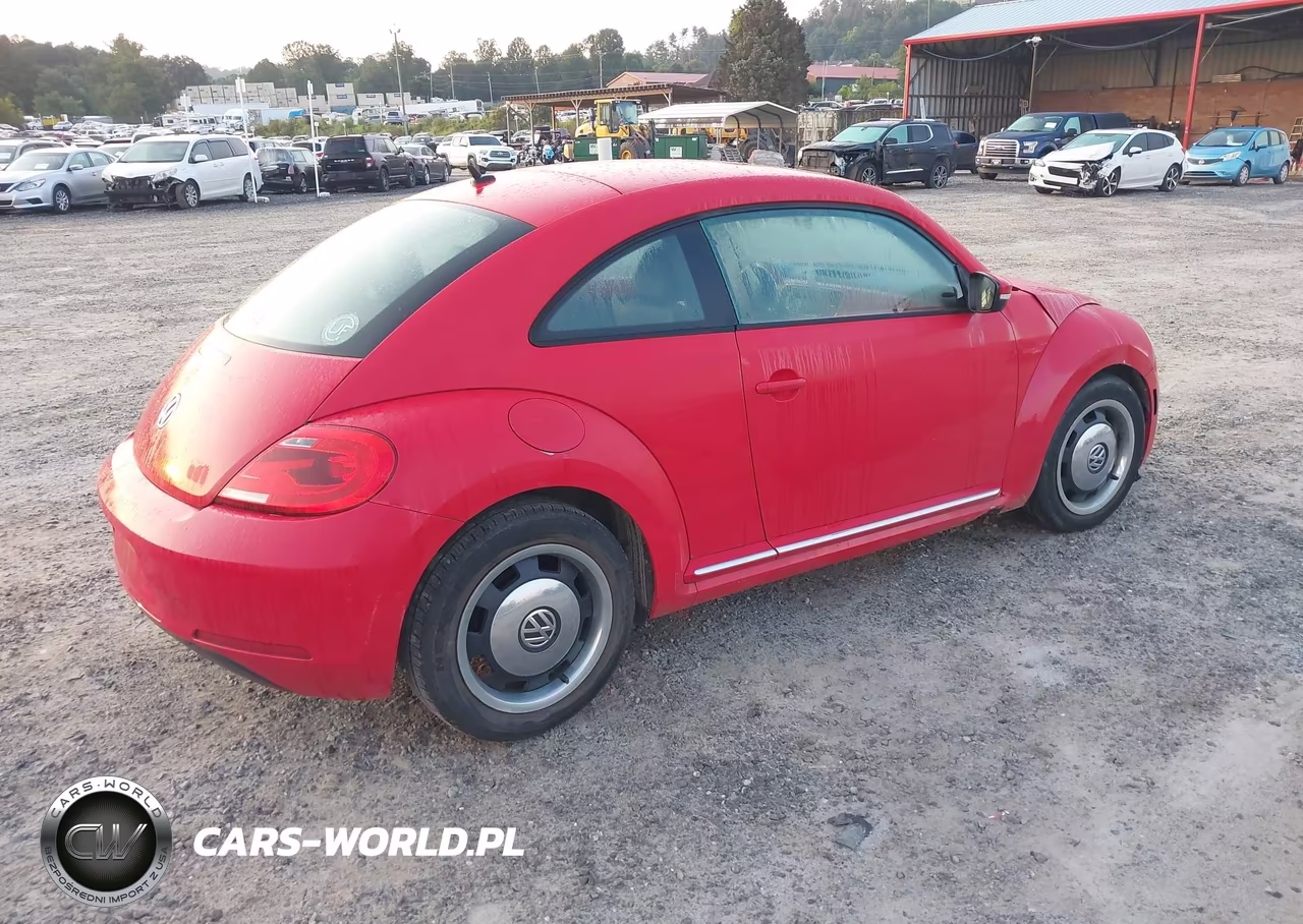 2012 Volkswagen Beetle 2.5L VIN:3VWJP7AT8CM646189 - 4