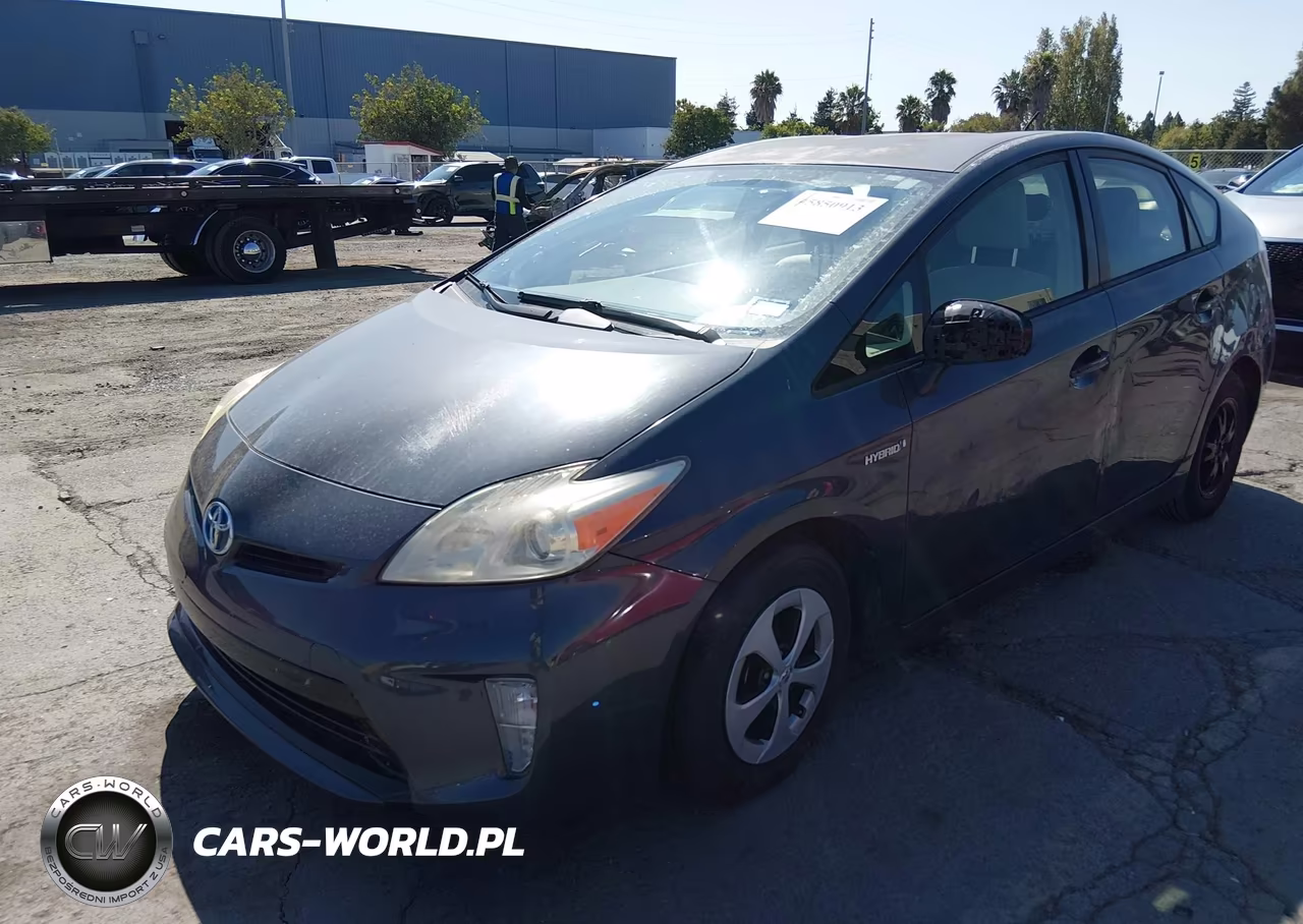 2013 Toyota Prius Three VIN:JTDKN3DU3D1724273 - 2