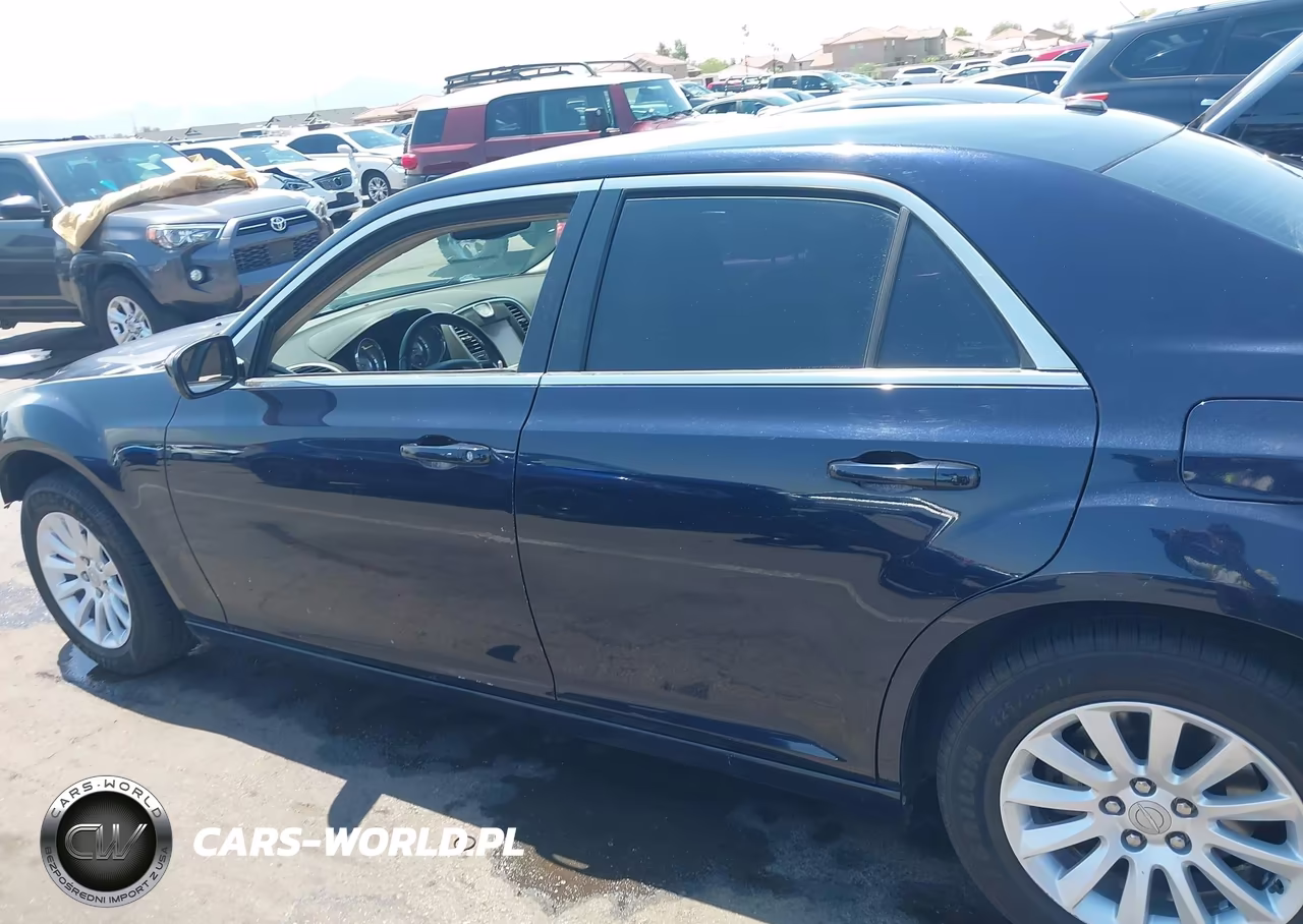 2012 Chrysler 300 VIN:2C3CCAAG9CH233546 - 15