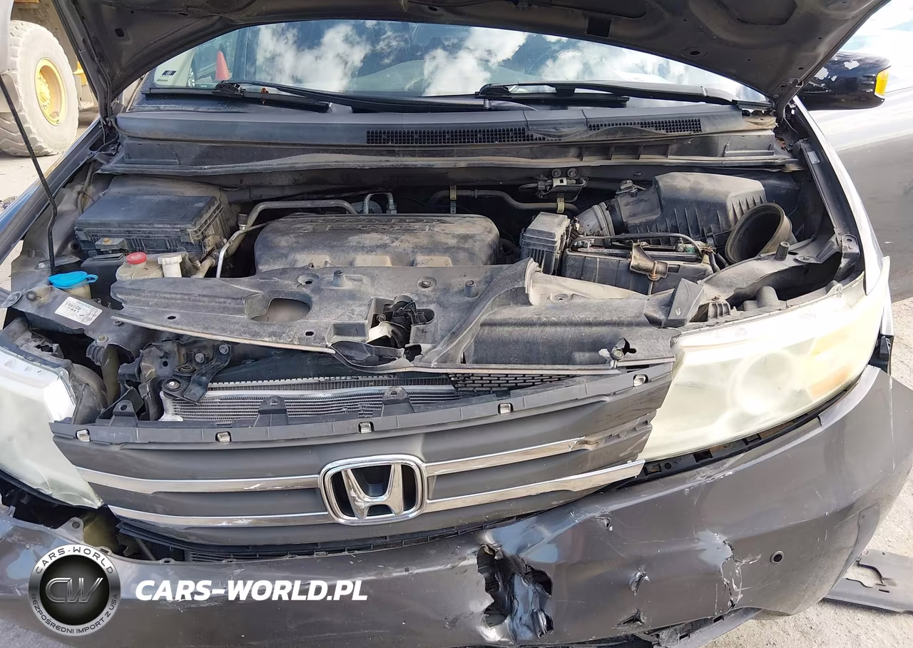 2013 Honda Odyssey Touring-Touring Elite VIN:5FNRL5H90DB092037 - 10