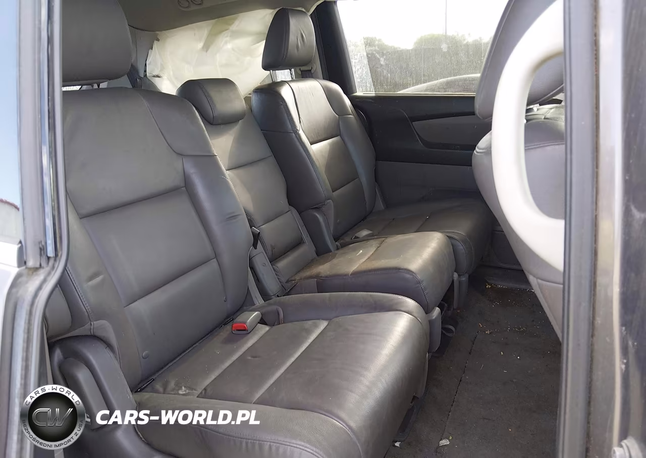 2013 Honda Odyssey Touring-Touring Elite VIN:5FNRL5H90DB092037 - 8