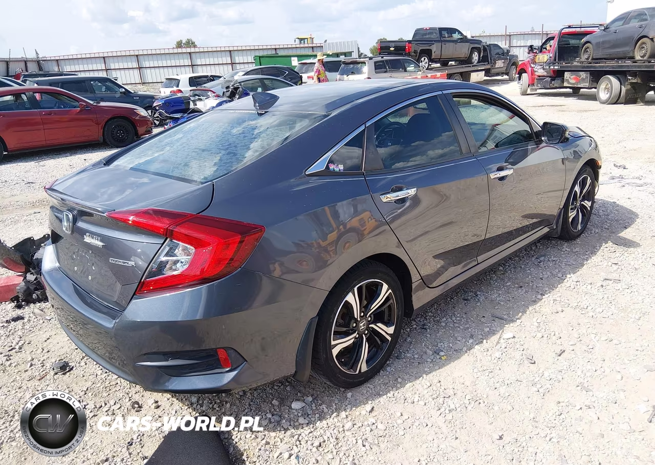 2016 Honda Civic Touring VIN:2HGFC1F96GH631291 - 4