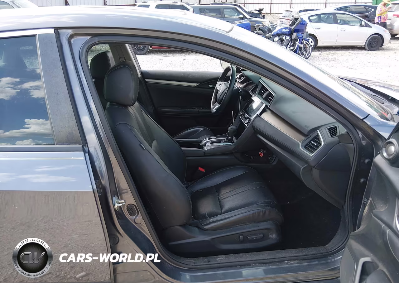 2016 Honda Civic Touring VIN:2HGFC1F96GH631291 - 5