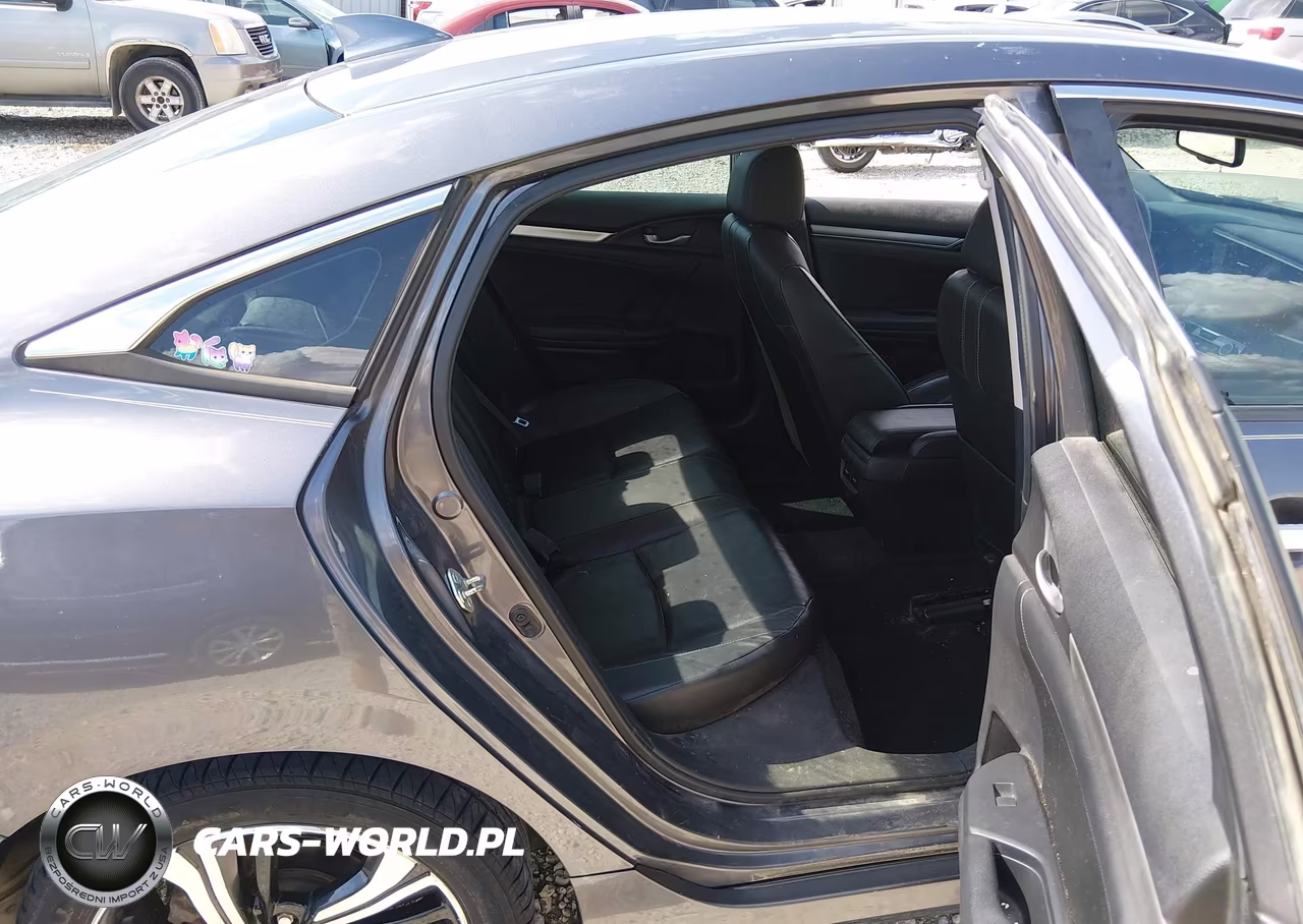 2016 Honda Civic Touring VIN:2HGFC1F96GH631291 - 8