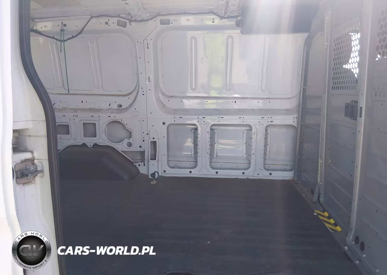 2015 Ford Transit-250 VIN:1FTNR1YM9FKA83238 - 8