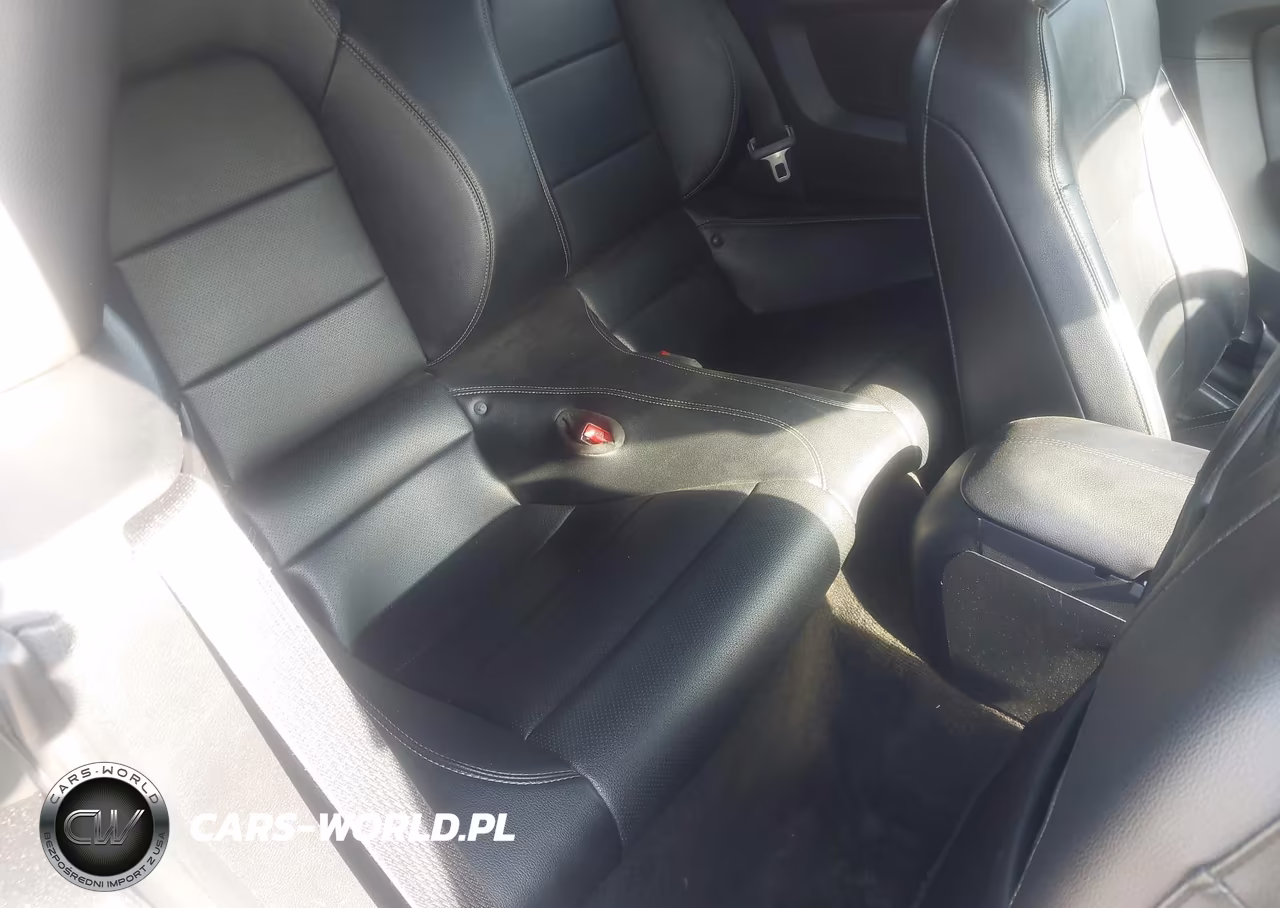 2016 Ford Mustang Ecoboost Premium VIN:1FATP8UH6G5307330 - 8