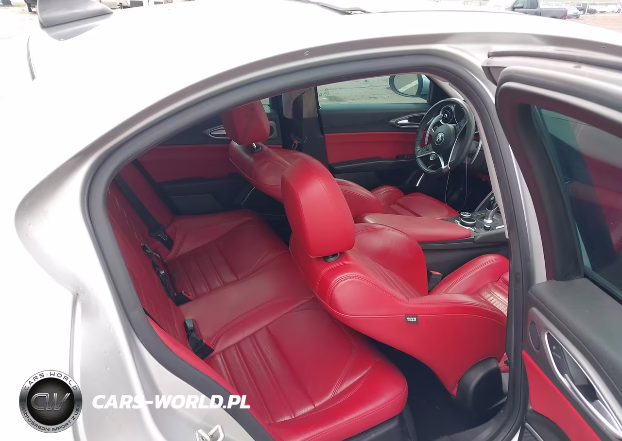 2018 Alfa Romeo Giulia Ti Sport Rwd VIN:ZARFAECN2J7568146 - 8