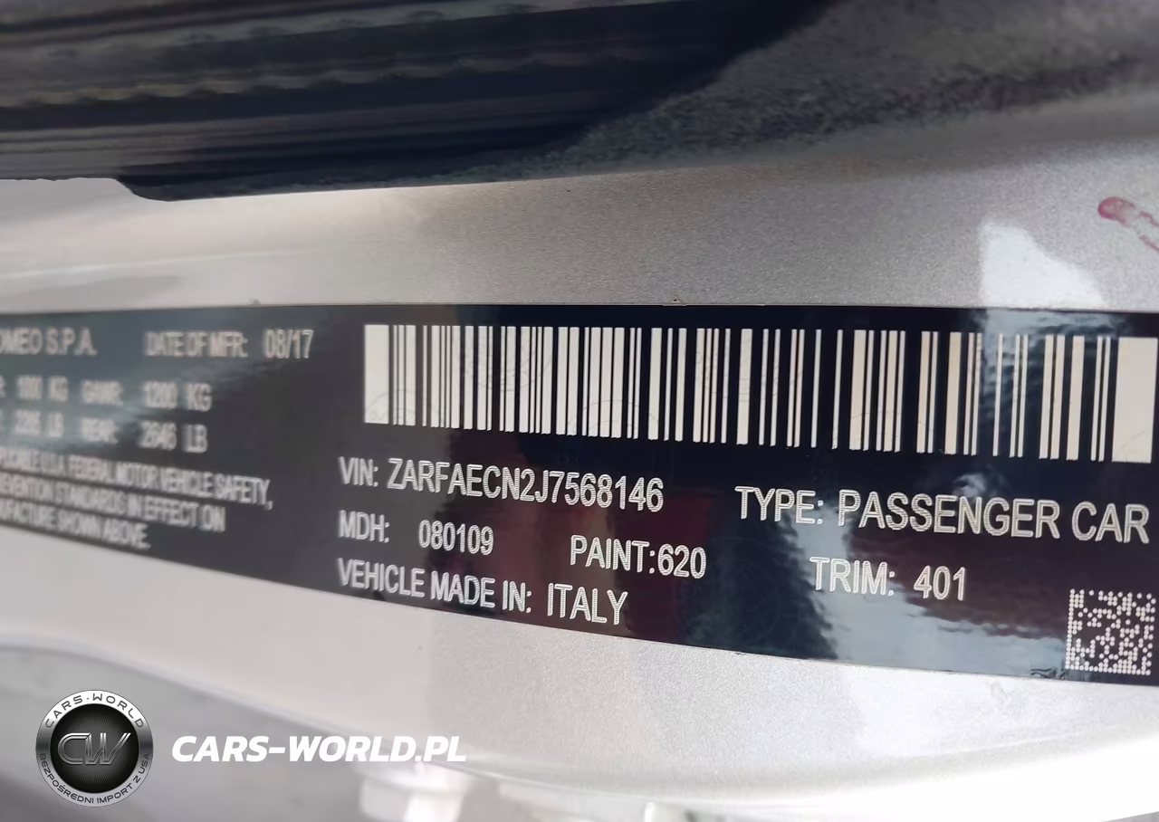 2018 Alfa Romeo Giulia Ti Sport Rwd VIN:ZARFAECN2J7568146 - 9