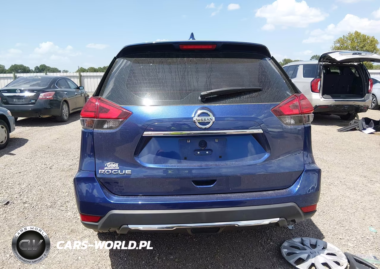 2017 Nissan Rogue S VIN:5N1AT2MT9HC863381 - 17