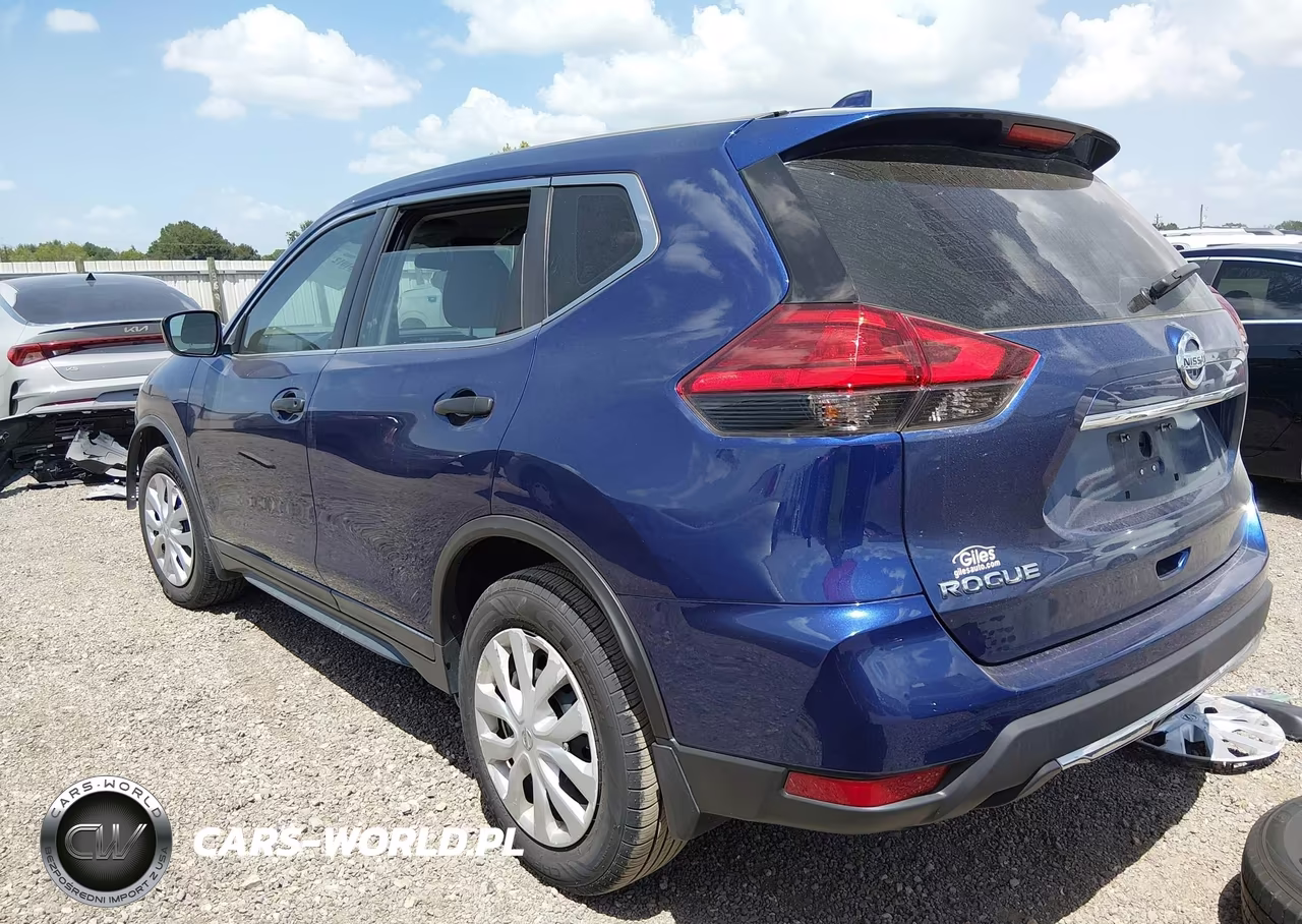 2017 Nissan Rogue S VIN:5N1AT2MT9HC863381 - 3