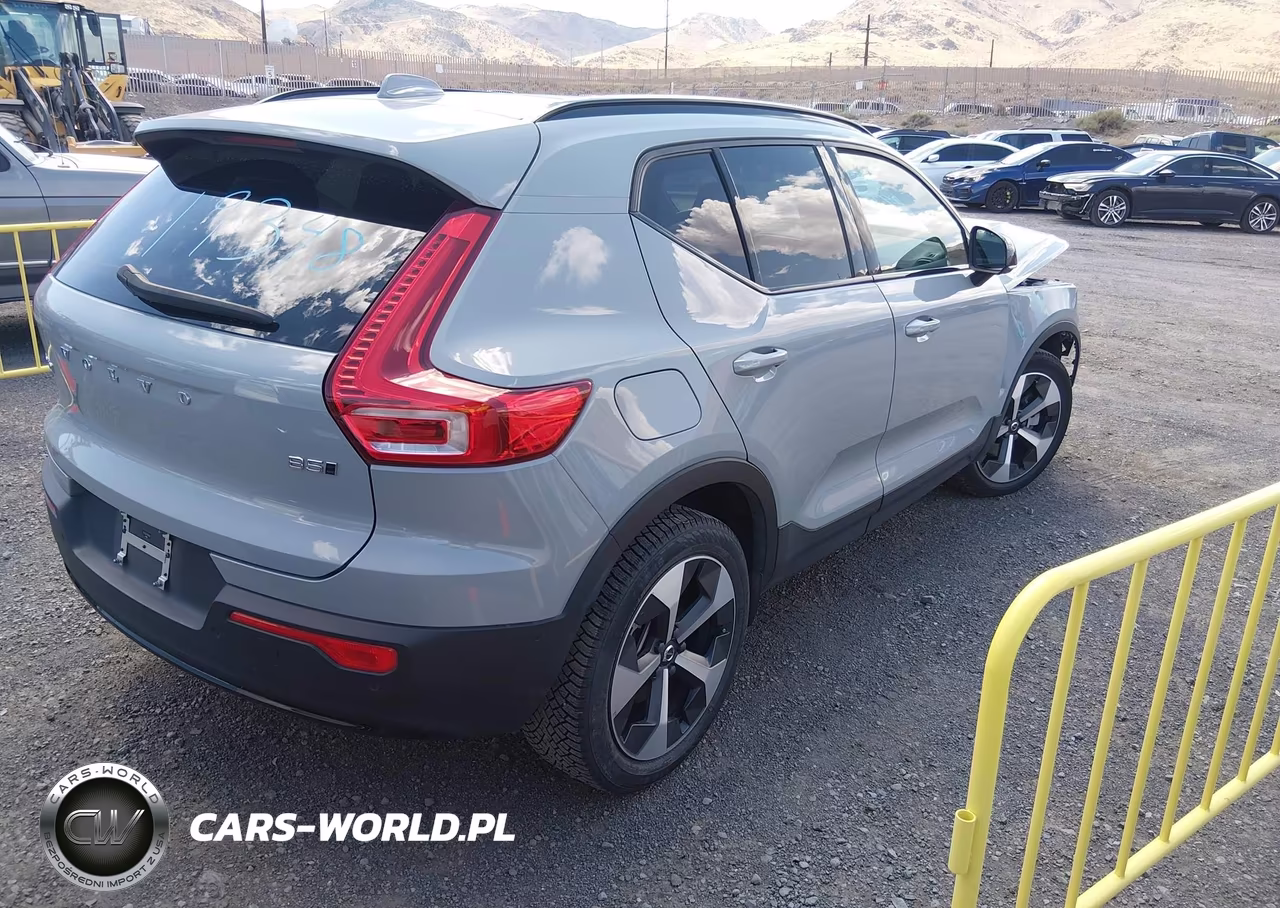 2024 Volvo Xc40 B5 Plus Dark Theme VIN:YV4L12UL7R2292089 - 4