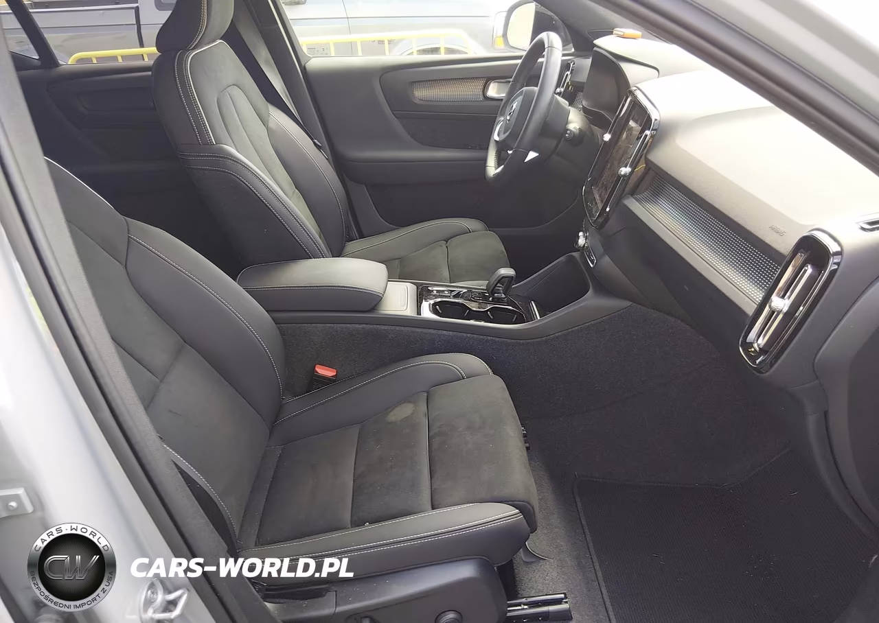 2024 Volvo Xc40 B5 Plus Dark Theme VIN:YV4L12UL7R2292089 - 5