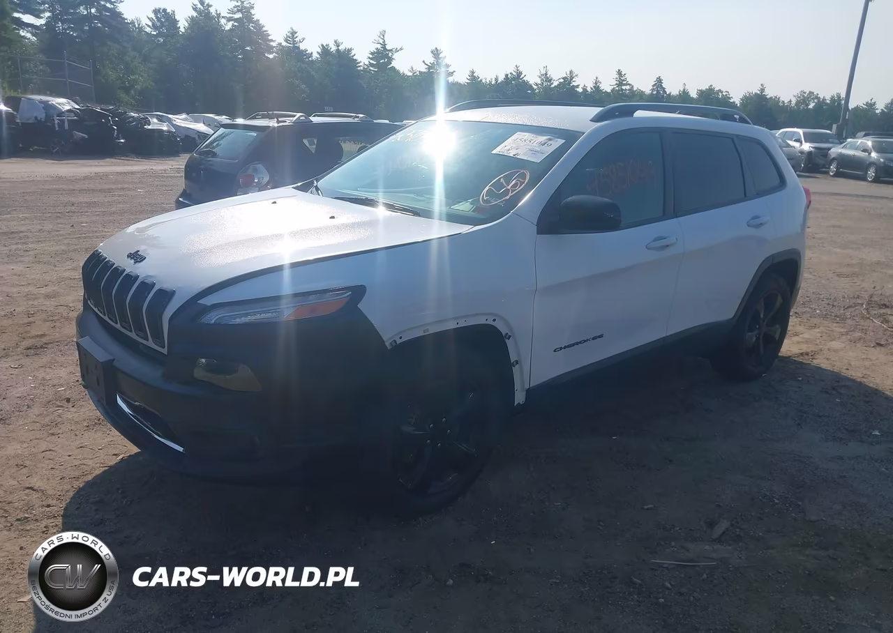 2018 Jeep Cherokee Latitude 4X4 VIN:1C4PJMCX7JD507029 - 2