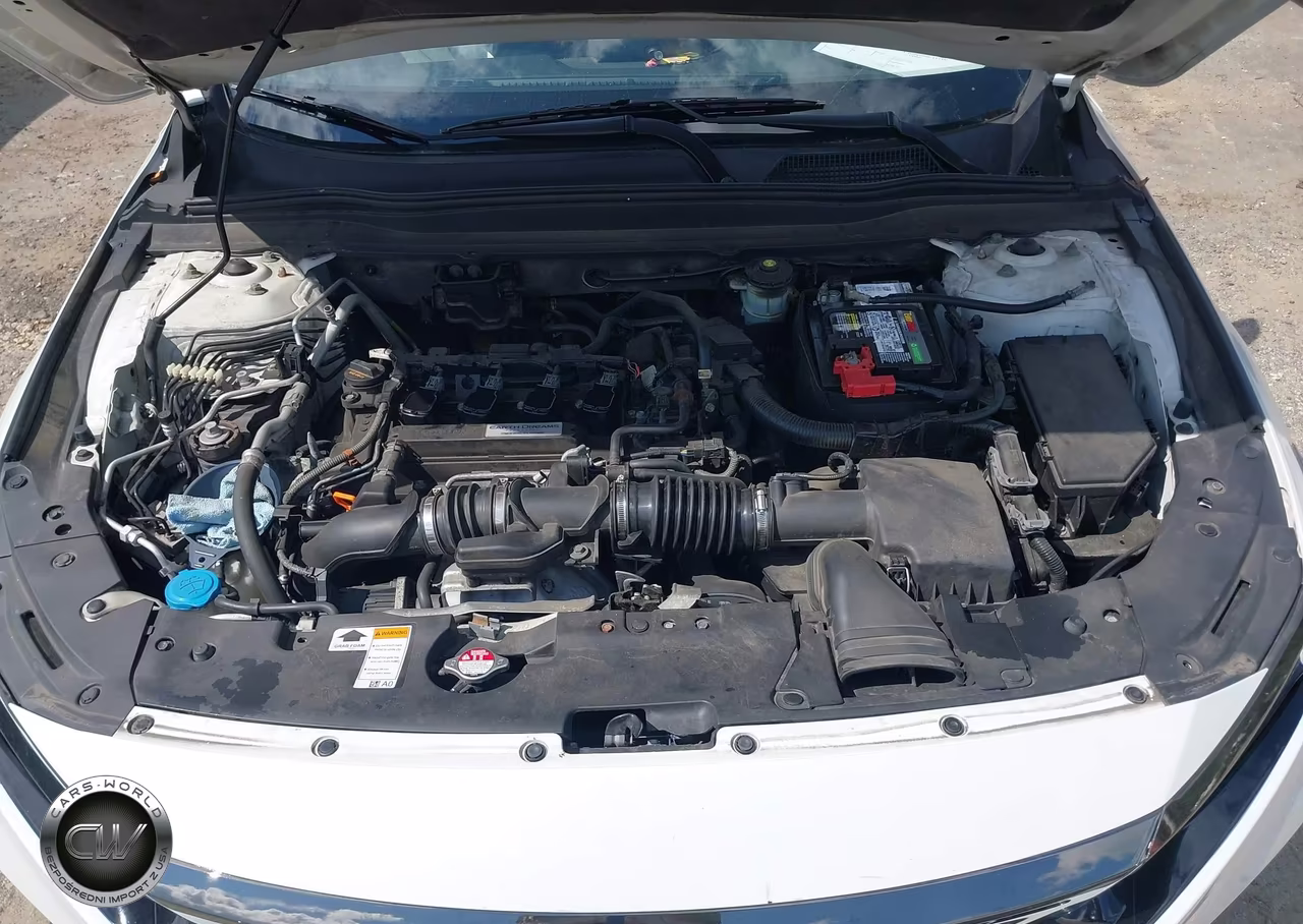 2018 Honda Accord Sport VIN:1HGCV1F30JA167929 - 10