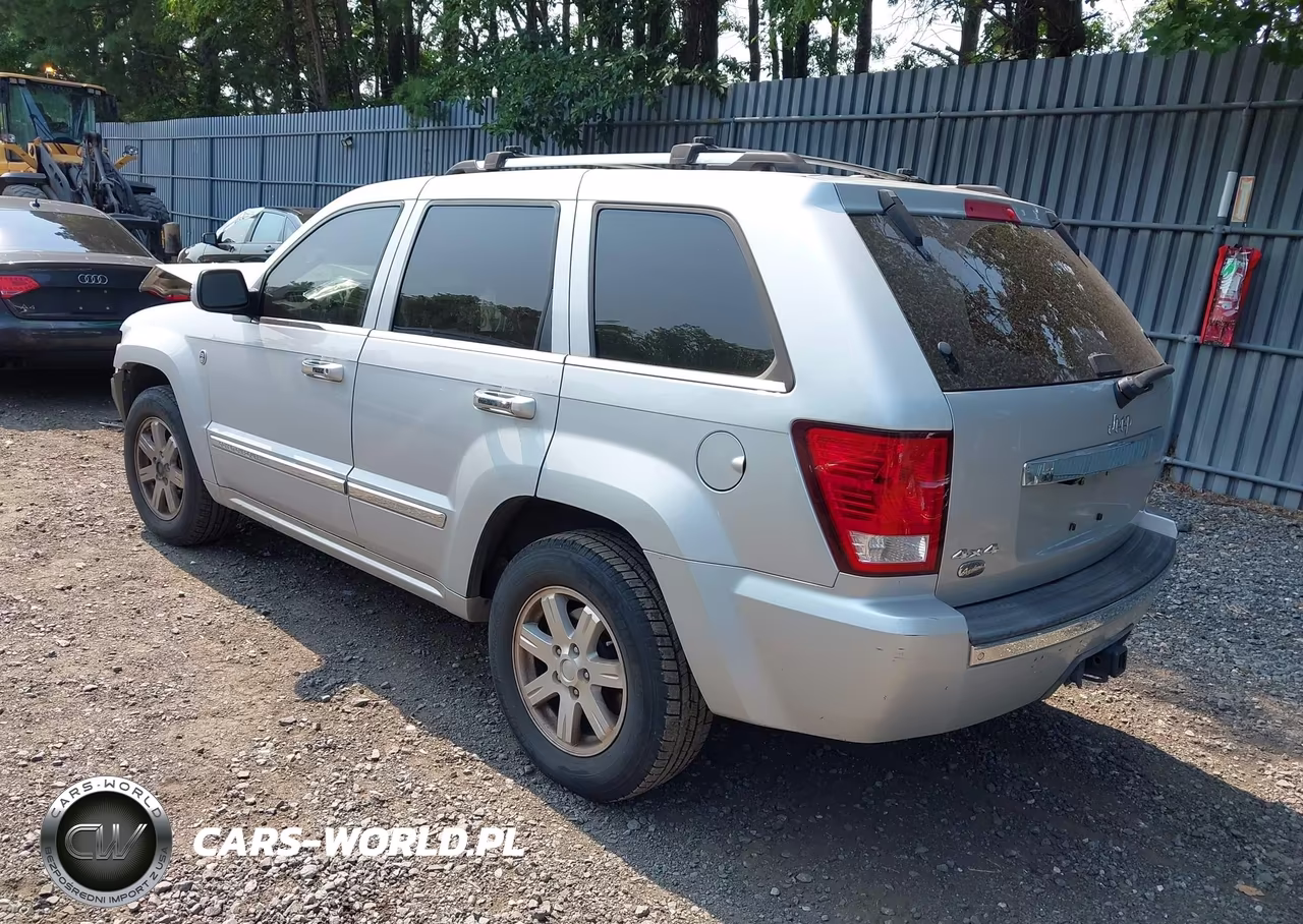 2008 Jeep Grand Cherokee Overland VIN:1J8HR68288C219583 - 3