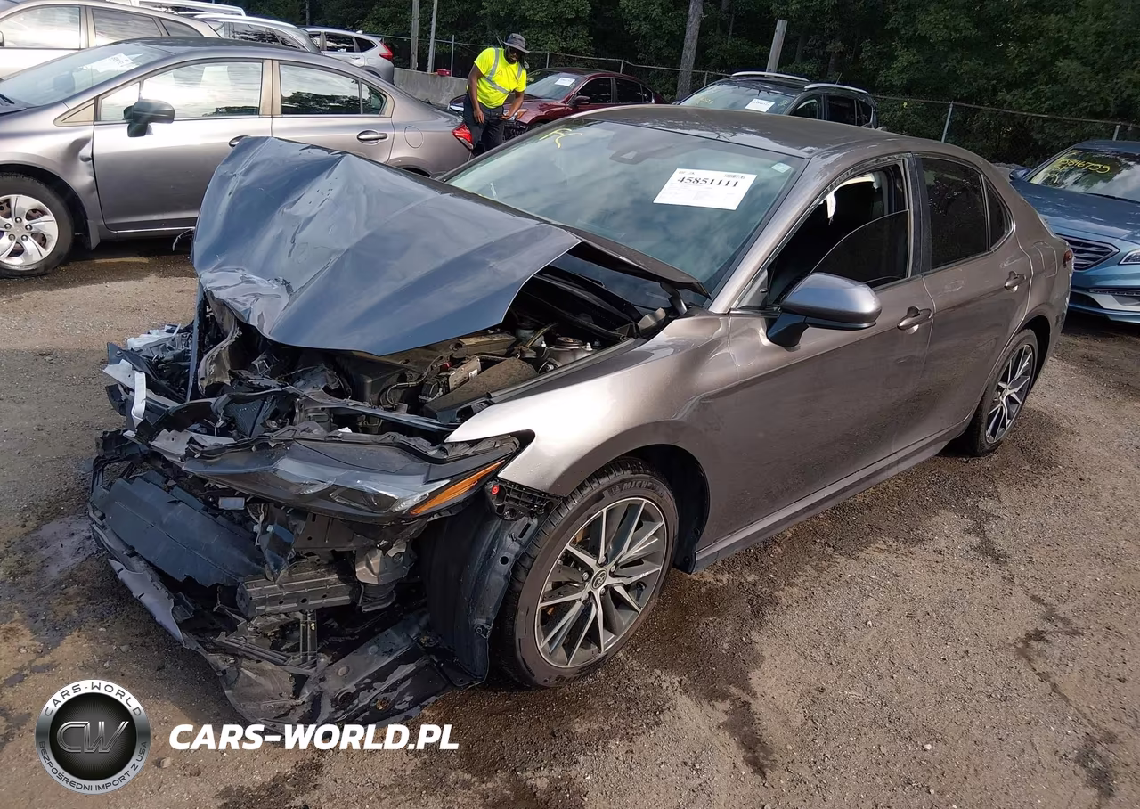 2021 Toyota Camry Se VIN:4T1G11AK8MU584725 - 2