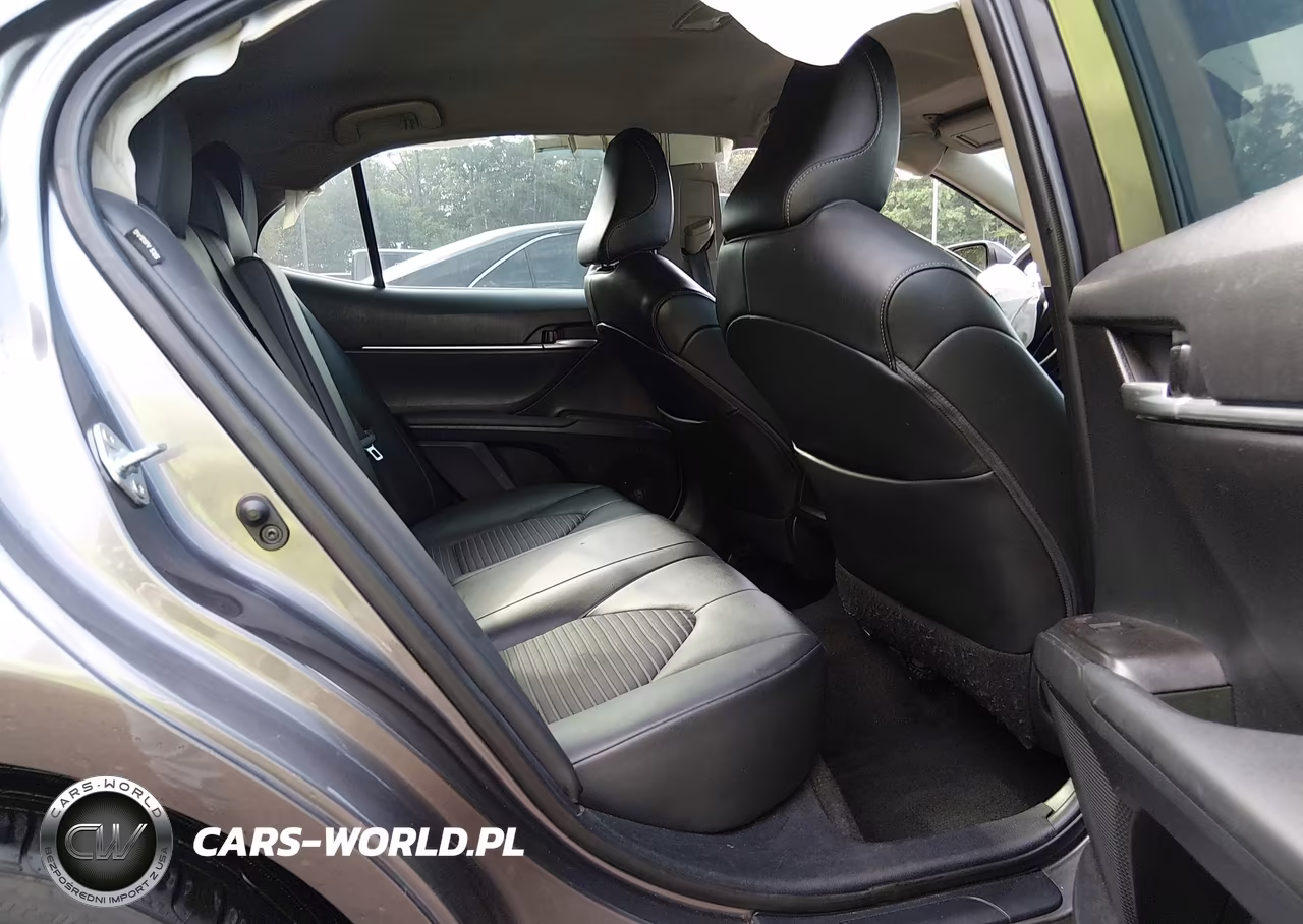 2021 Toyota Camry Se VIN:4T1G11AK8MU584725 - 8