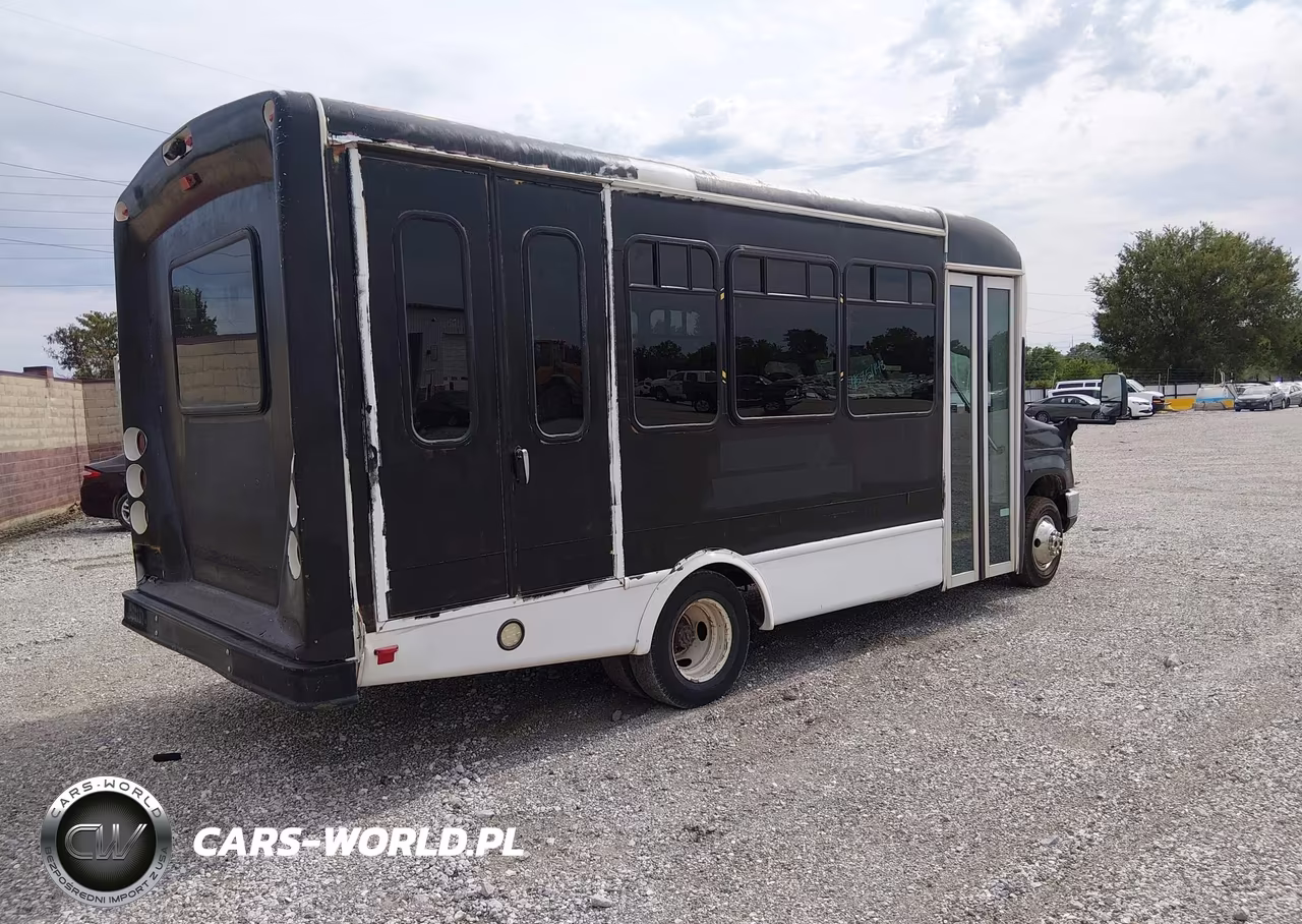 2015 Ford E-350 Cutaway VIN:1FDEE3FL8FDA25557 - 4