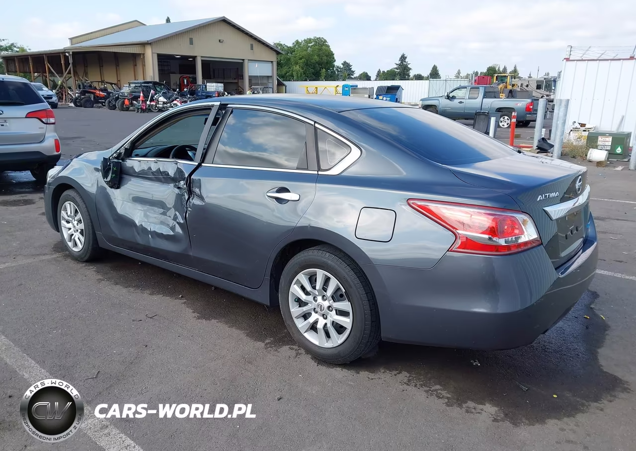 2013 Nissan Altima 2.5 S VIN:1N4AL3AP0DN573133 - 3