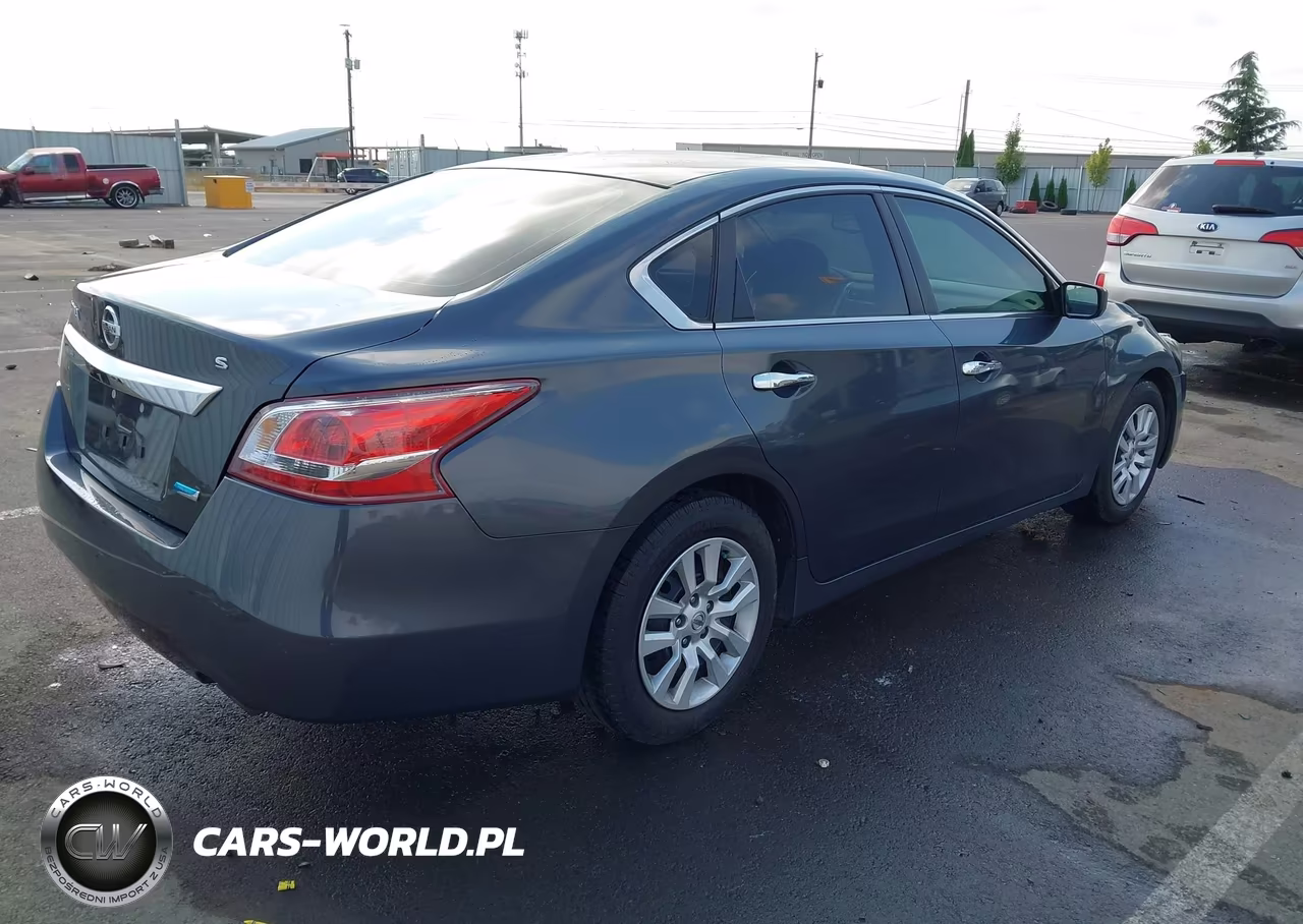 2013 Nissan Altima 2.5 S VIN:1N4AL3AP0DN573133 - 4