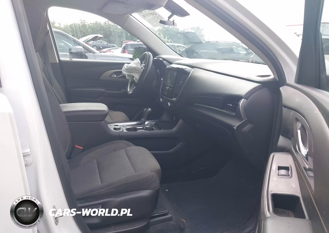 2018 Chevrolet Traverse Ls VIN:1GNERFKW6JJ258915 - 5