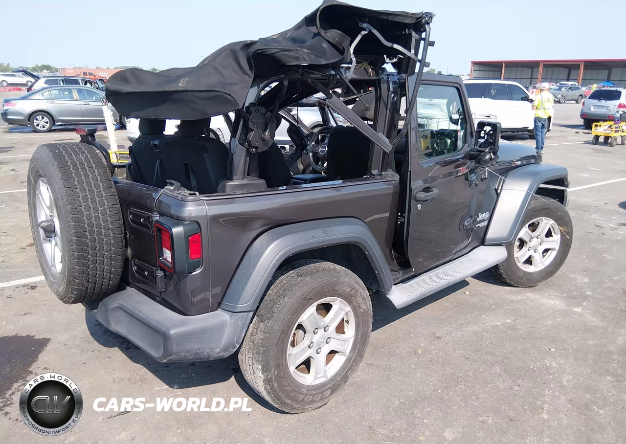 2018 Jeep Wrangler Sport S 4X4 VIN:1C4GJXAN1JW269976 - 4
