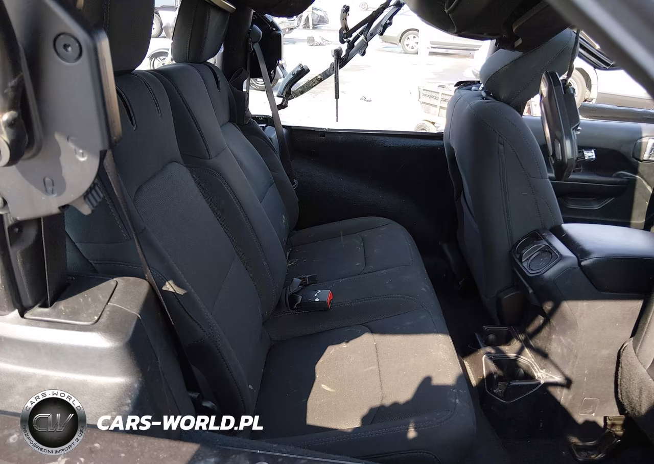 2018 Jeep Wrangler Sport S 4X4 VIN:1C4GJXAN1JW269976 - 8