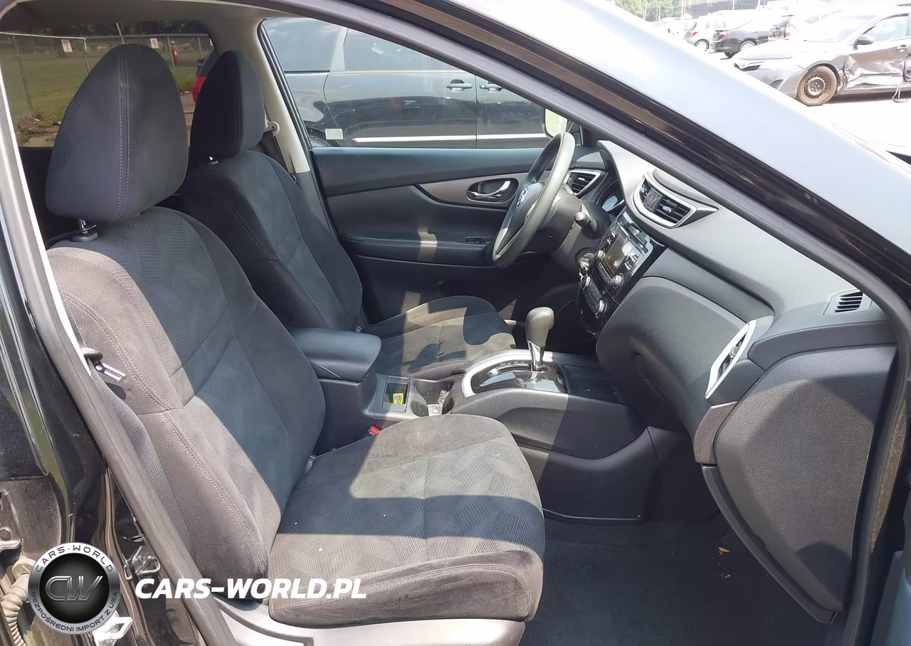 2014 Nissan Rogue S VIN:5N1AT2MV4EC819060 - 5