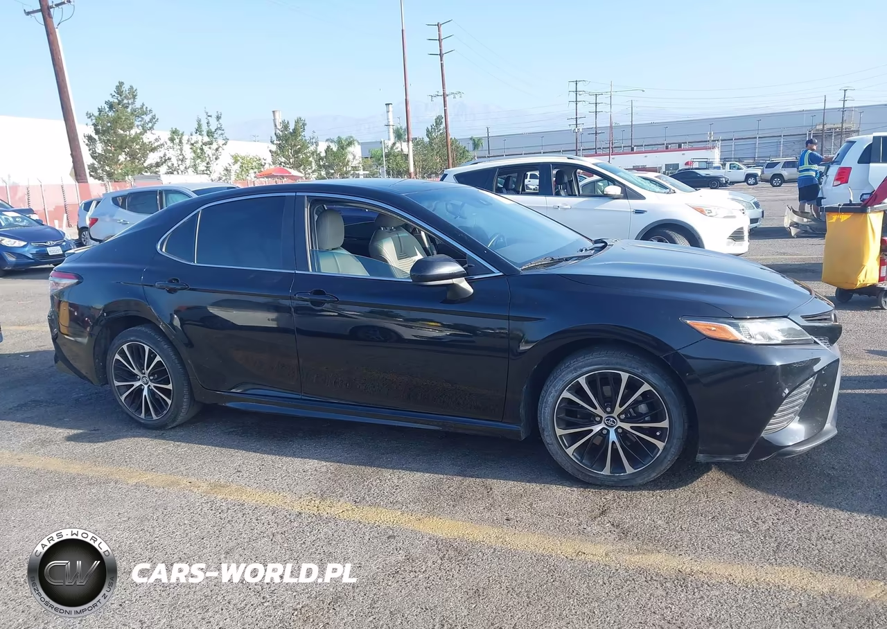 2019 Toyota Camry Se VIN:4T1B11HK9KU297861 - 13