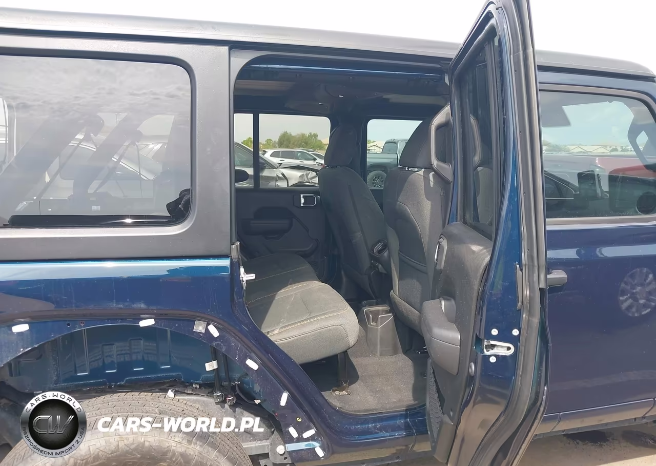 2025 Jeep Wrangler 4-Door Summit 4X4 VIN:1C4PJXDN6SW522111 - 8