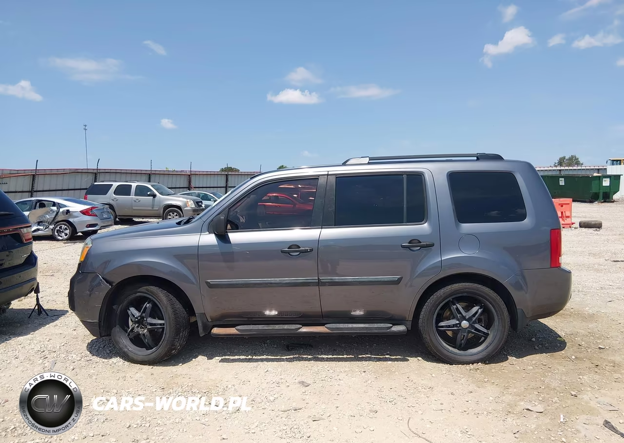 2015 Honda Pilot Lx VIN:5FNYF4H22FB060208 - 14