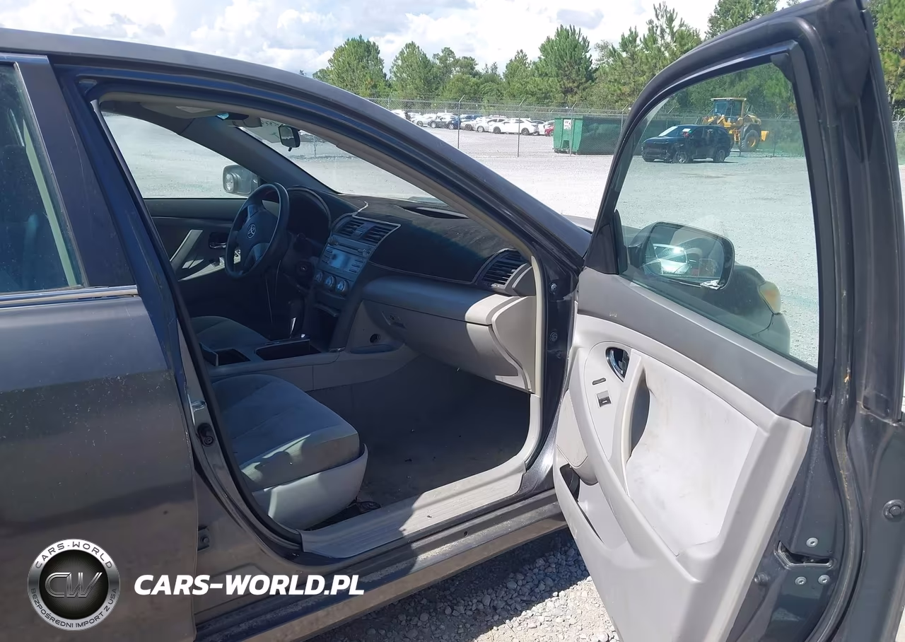 2011 Toyota Camry Le VIN:4T1BF3EKXBU725339 - 5
