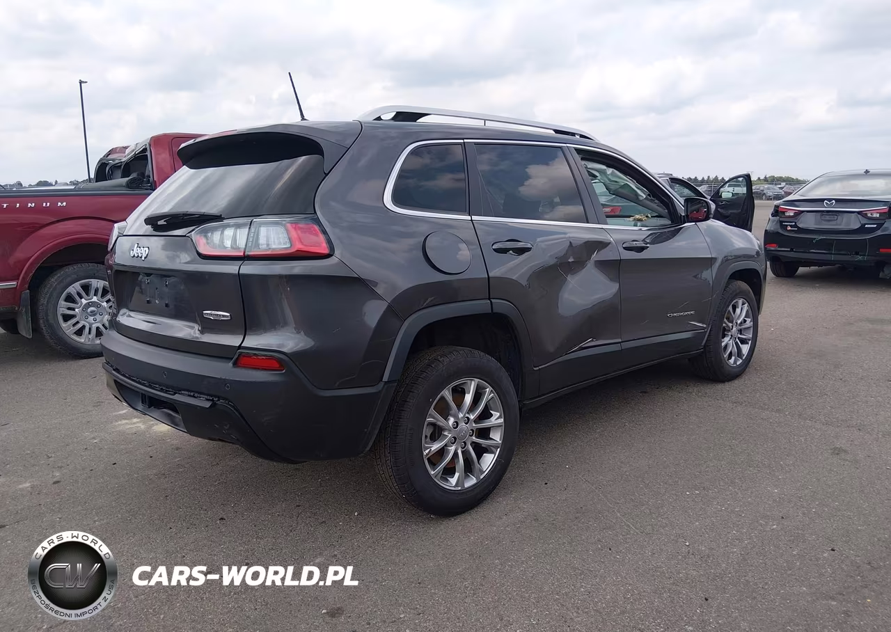 2021 Jeep Cherokee Latitude Lux 4X4 VIN:1C4PJMMX2MD171292 - 4
