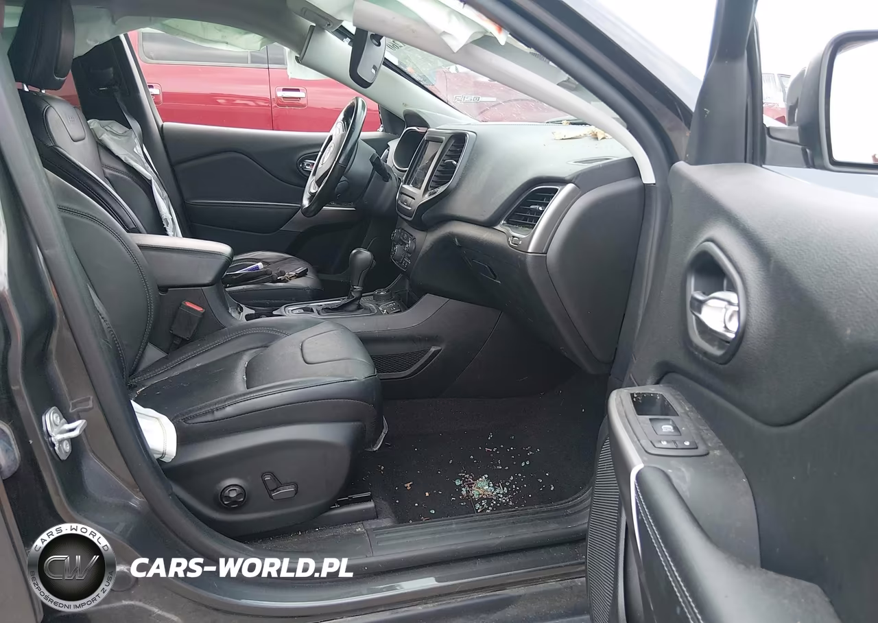 2021 Jeep Cherokee Latitude Lux 4X4 VIN:1C4PJMMX2MD171292 - 5