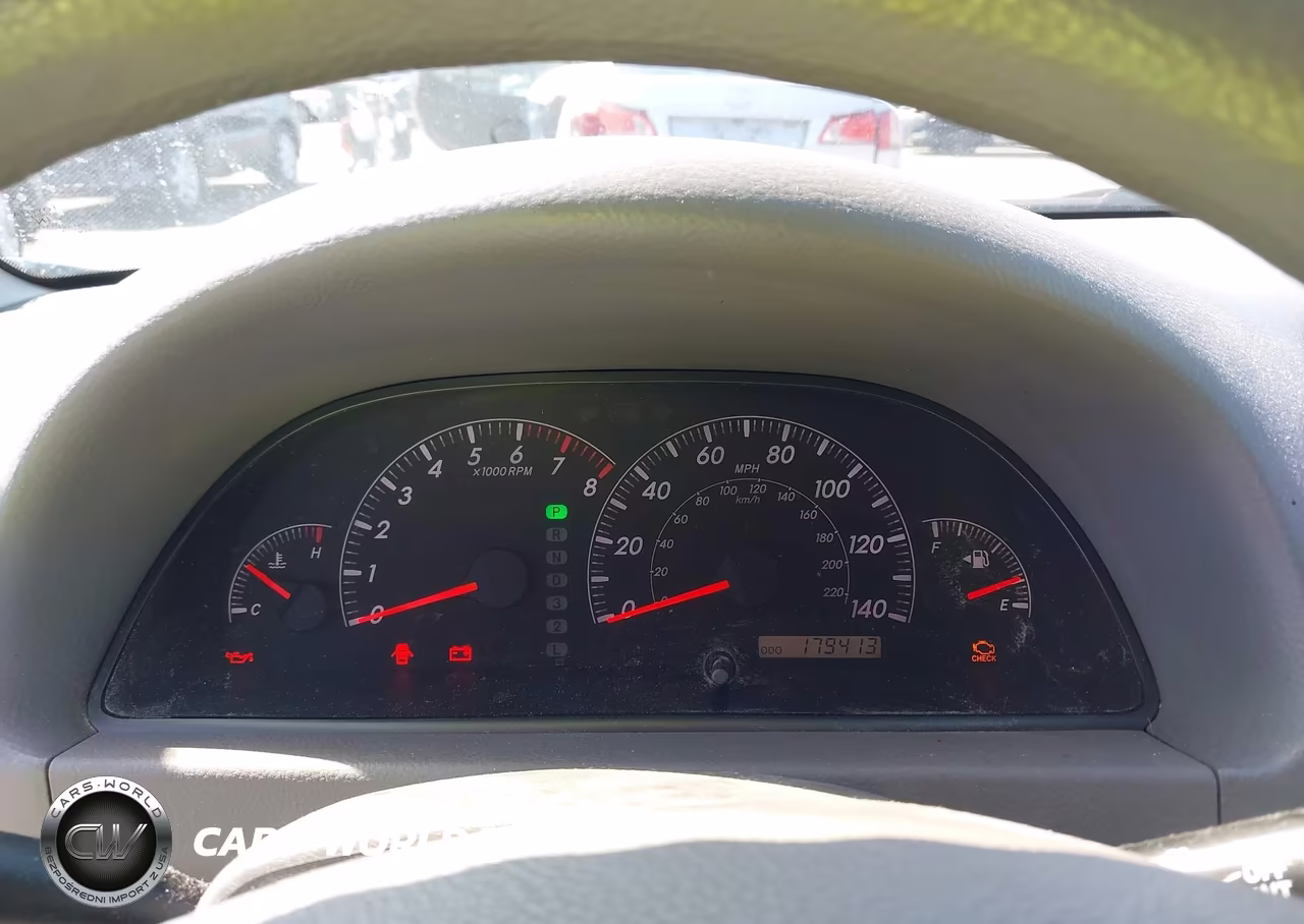 2005 Toyota Camry Le VIN:4T1BE32K45U977745 - 7