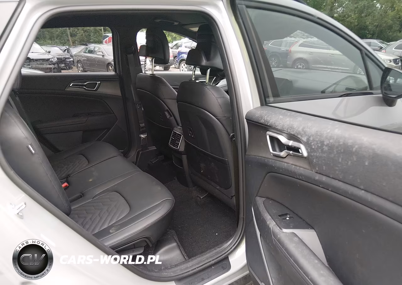 2026 Kia Sportage X-Line VIN:5XYK6CDFXTG376775 - 8