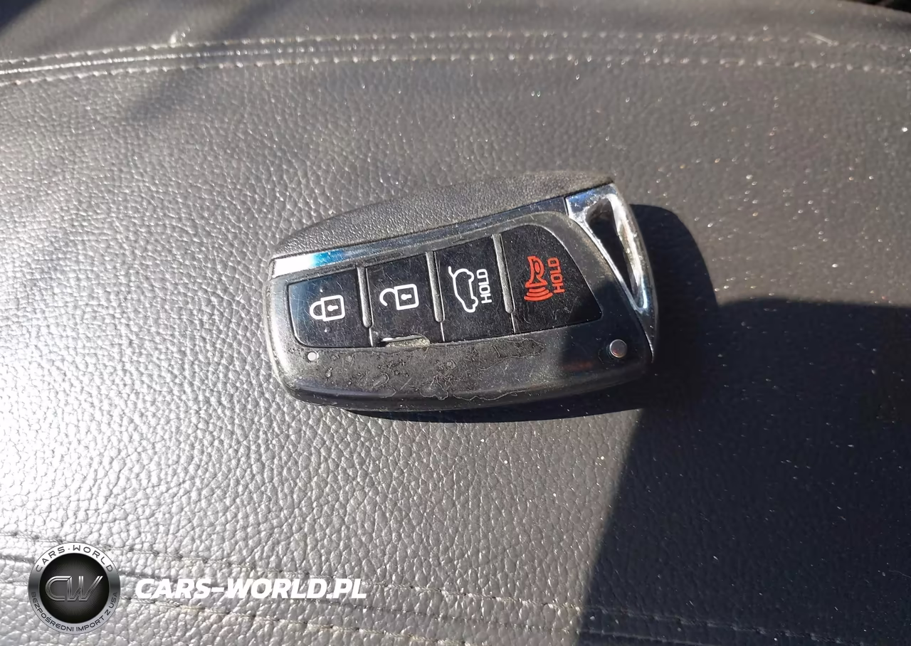 2018 Hyundai Santa Fe Sport 2.4L VIN:5NMZUDLBXJH056500 - 11