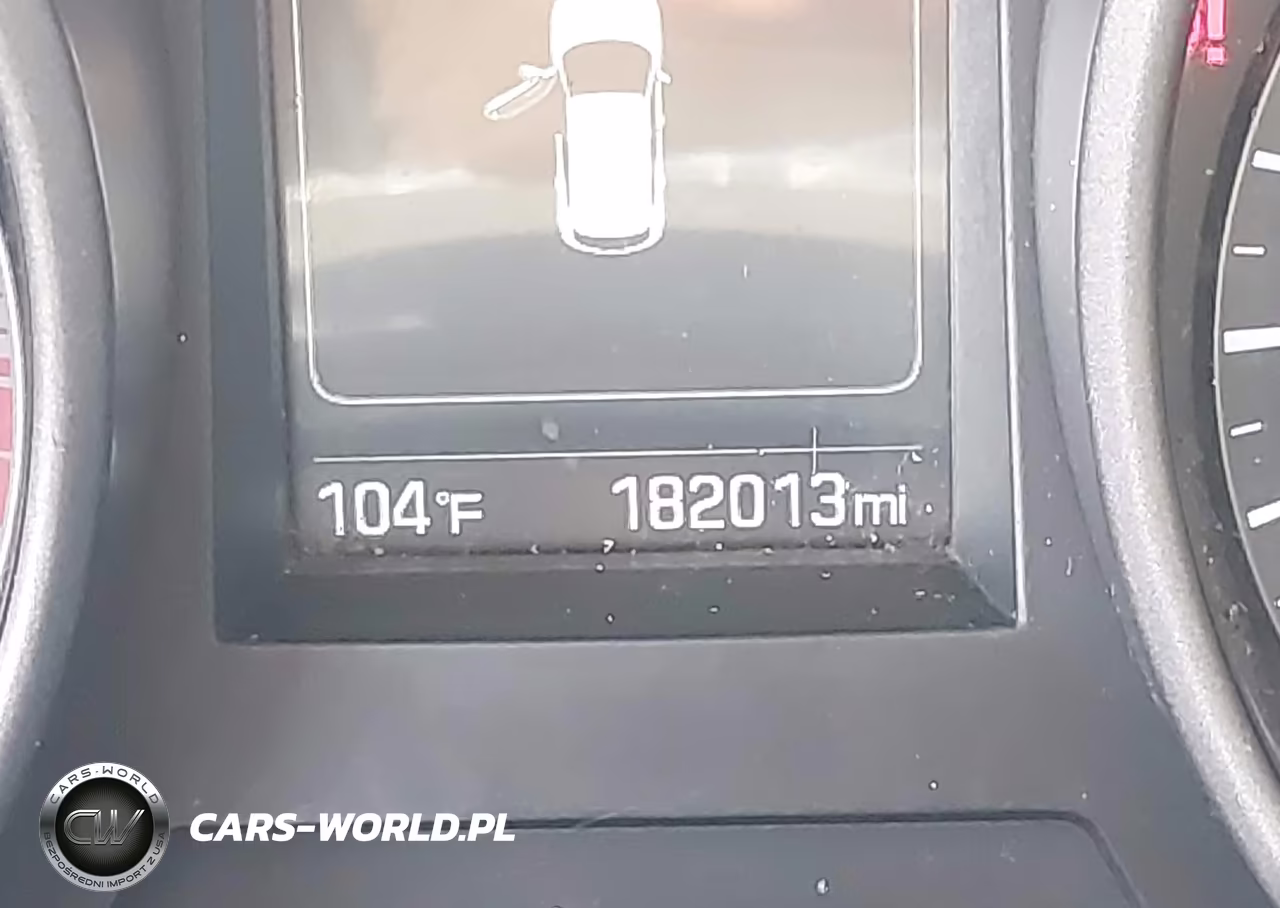 2018 Hyundai Santa Fe Sport 2.4L VIN:5NMZUDLBXJH056500 - 16