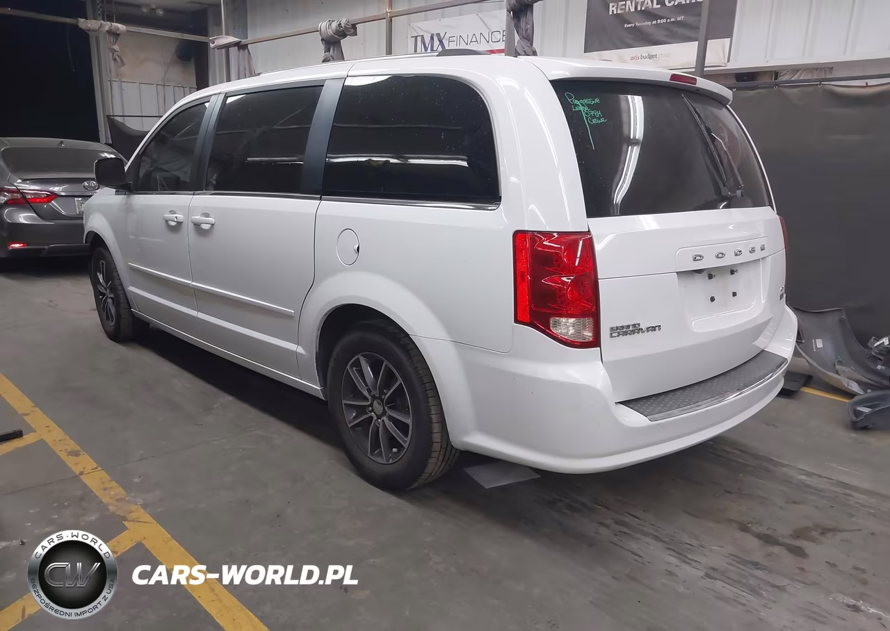 2017 Dodge Grand Caravan Sxt VIN:2C4RDGCGXHR818396 - 3