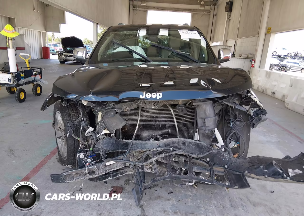 2015 Jeep Grand Cherokee Limited VIN:1C4RJEBG1FC872013 - 13